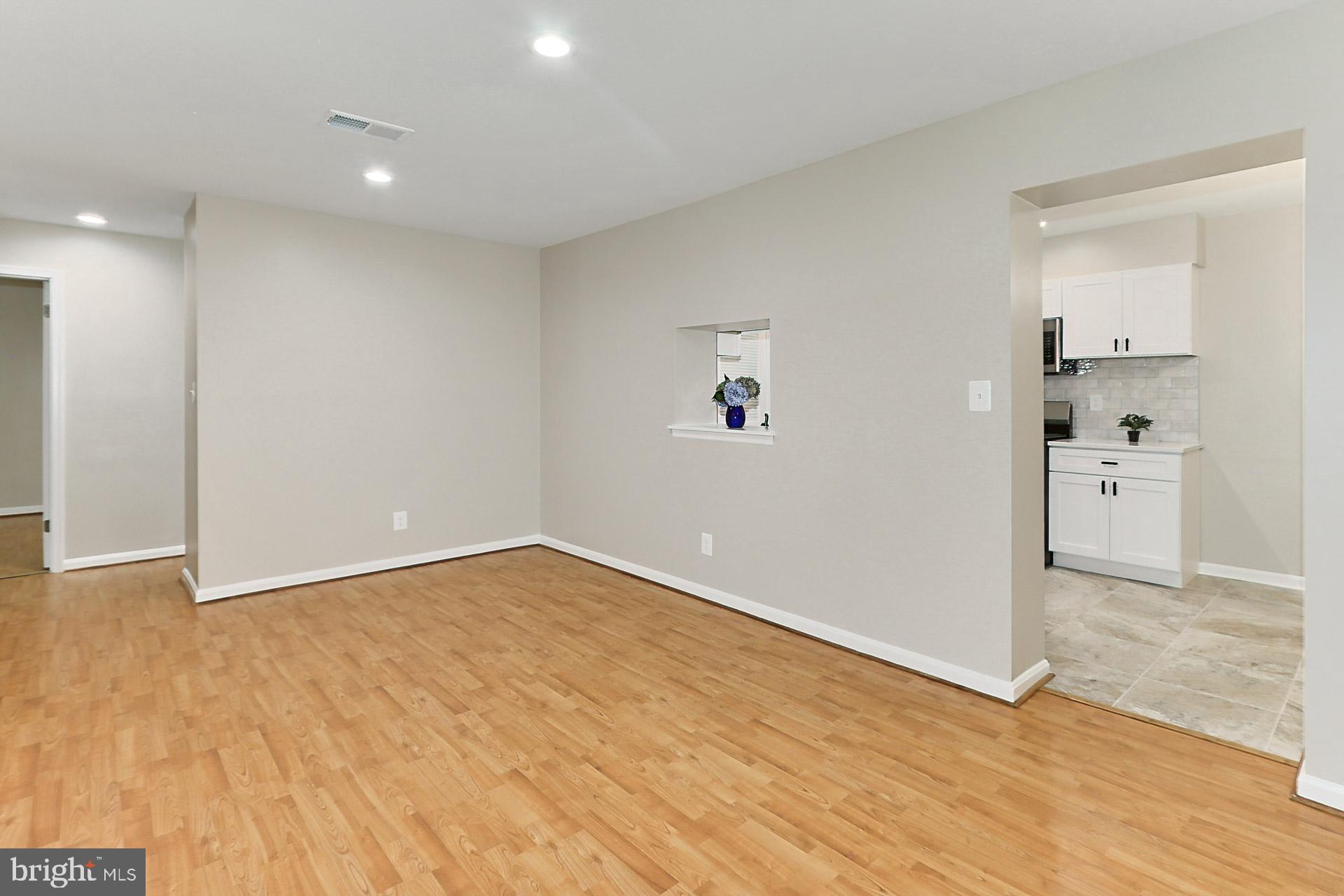 BURKE COVE - Residential