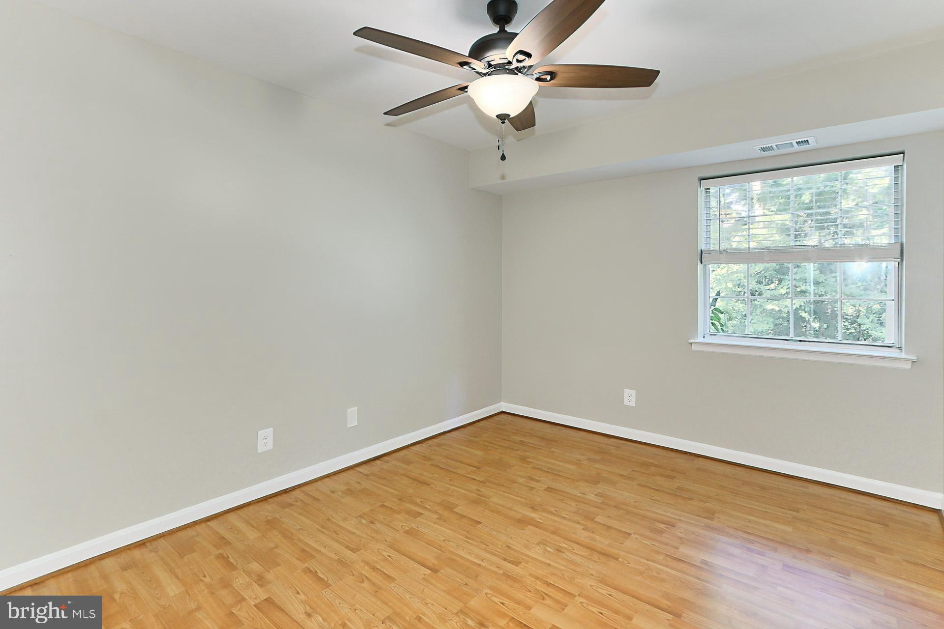 BURKE COVE - Residential