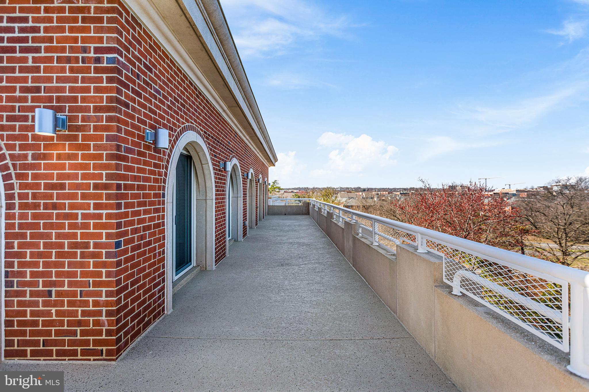 OLD TOWN NORTH - Residential