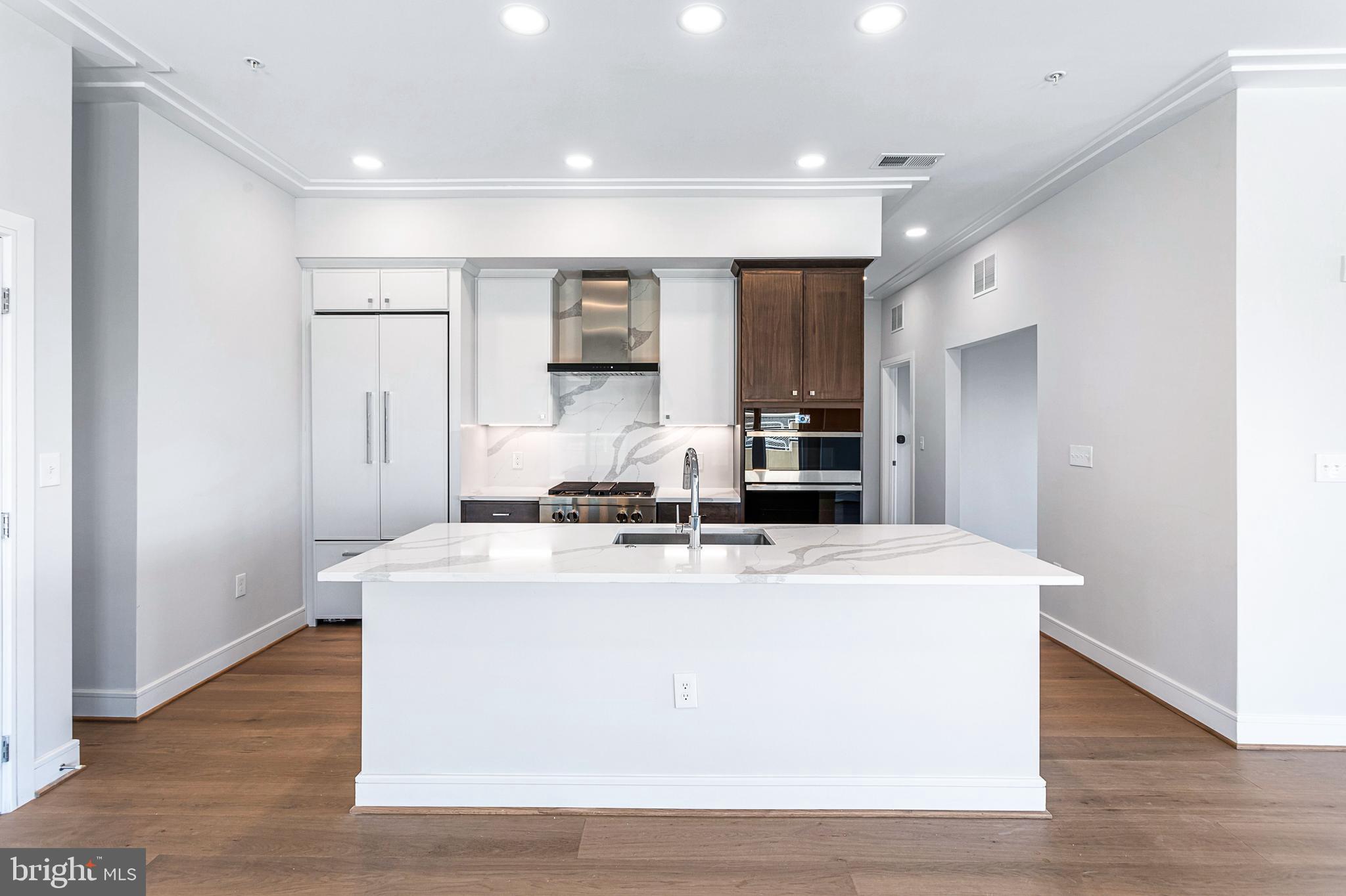 OLD TOWN NORTH - Residential