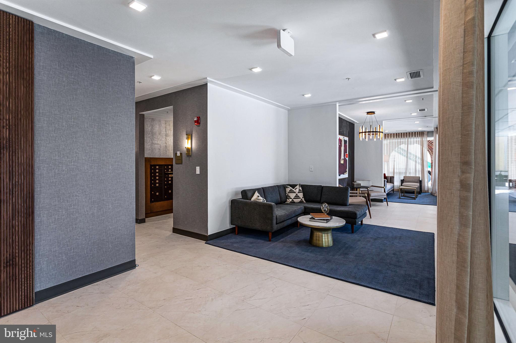 OLD TOWN NORTH - Residential