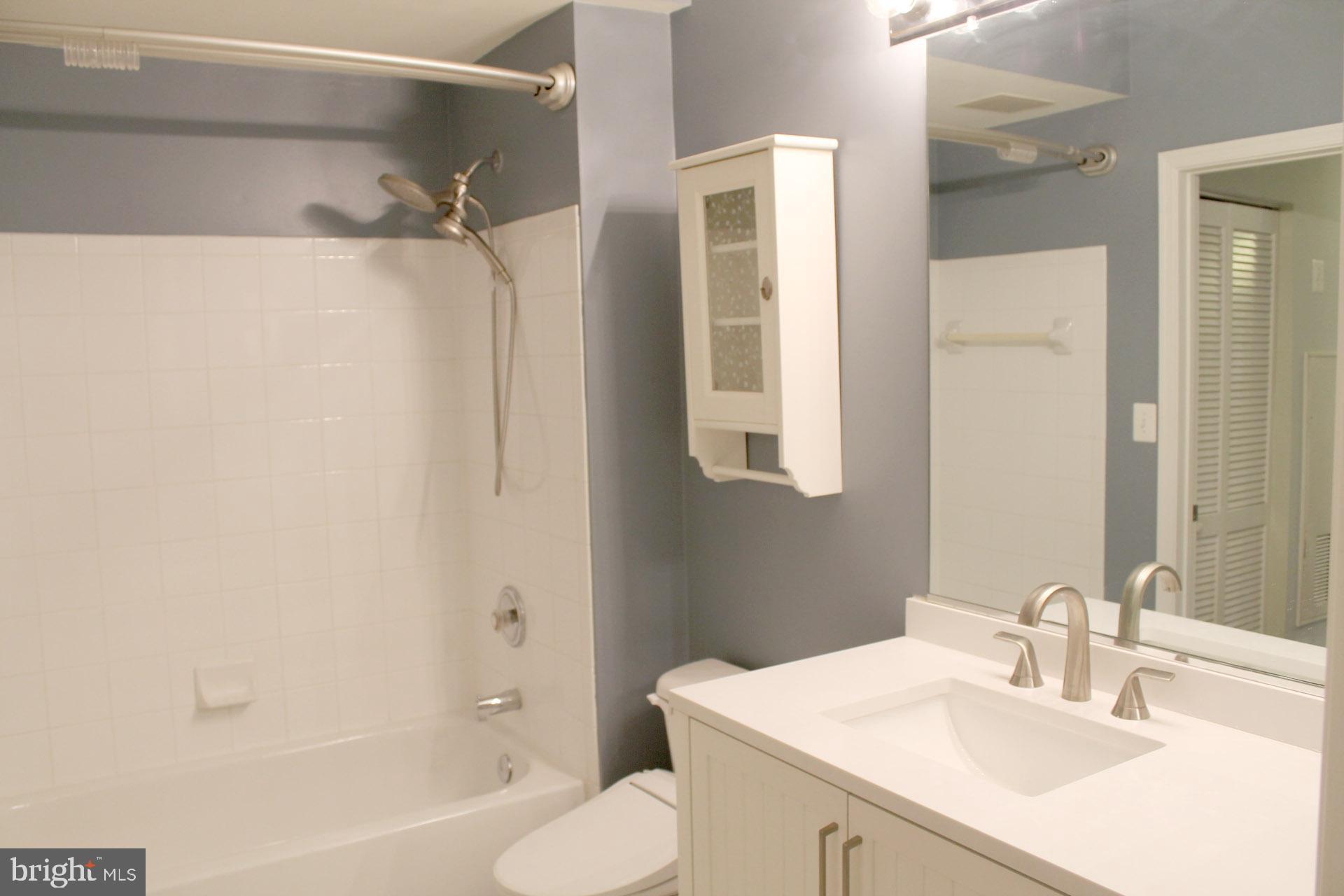 CARLTON PLACE - Residential Lease