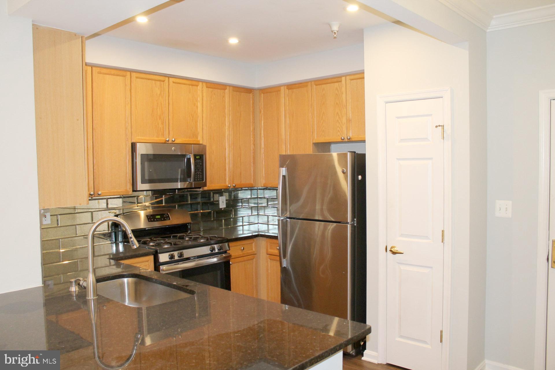 CARLTON PLACE - Residential Lease