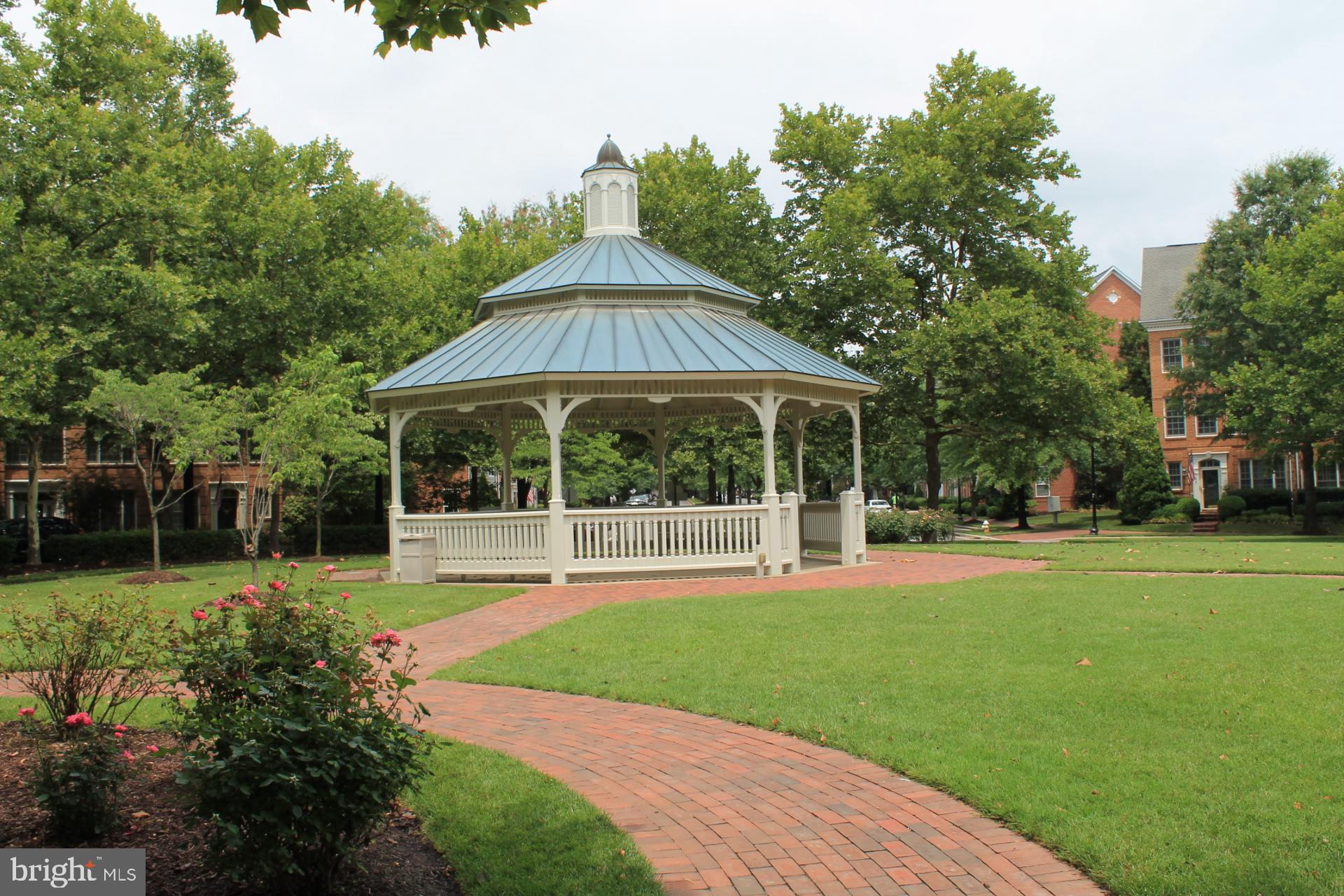 CARLTON PLACE - Residential Lease