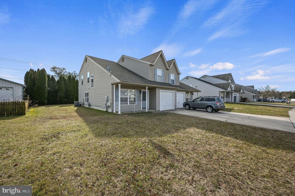 Photo of 112 Trafalgar Drive, DOVER, DE 19904 (MLS # DEKT2043796)