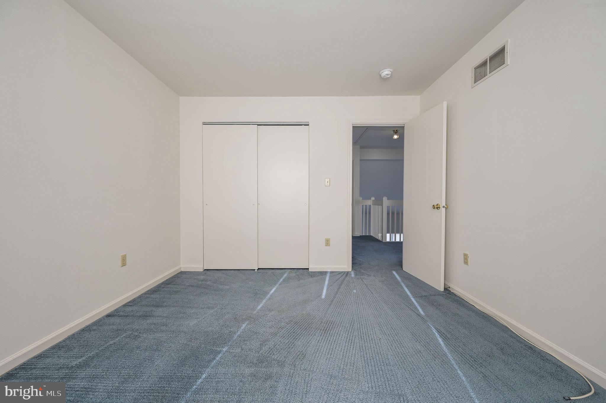 VILLAGE OF WESTOVE - Residential