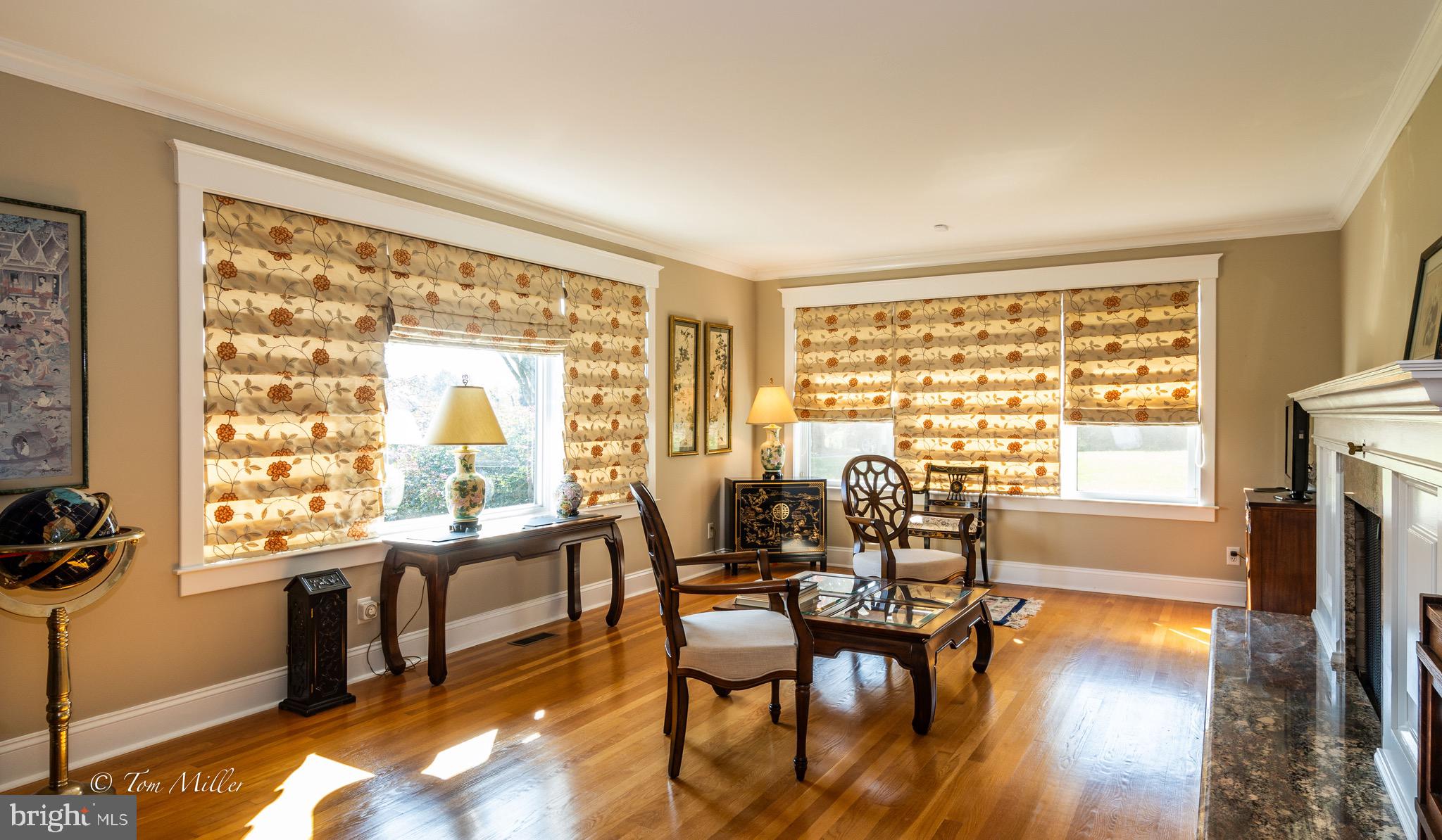 POT SPRING - Residential