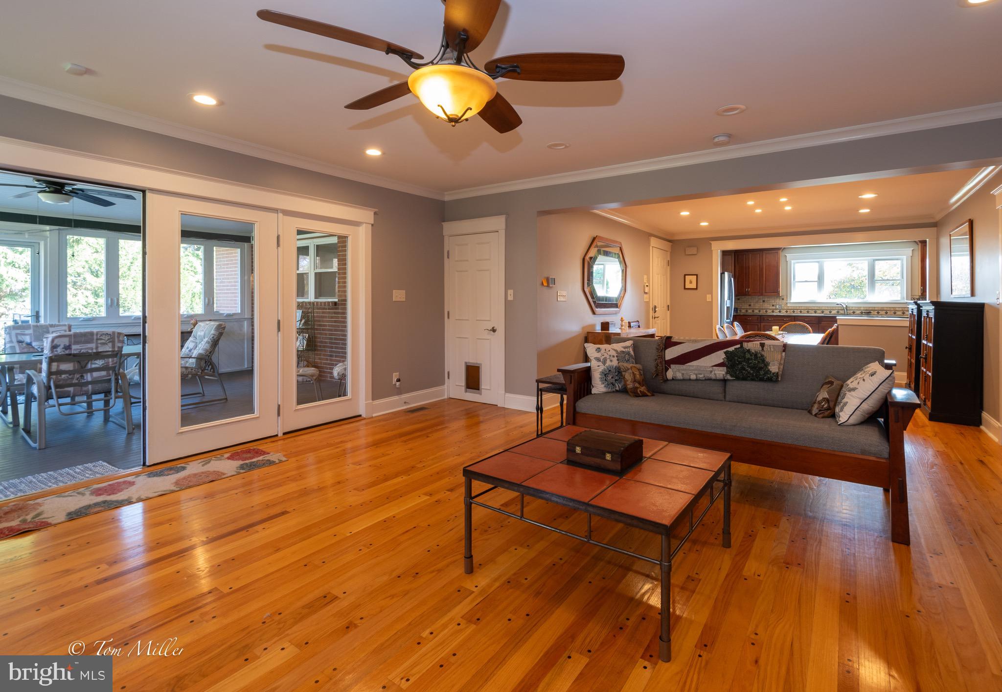 POT SPRING - Residential