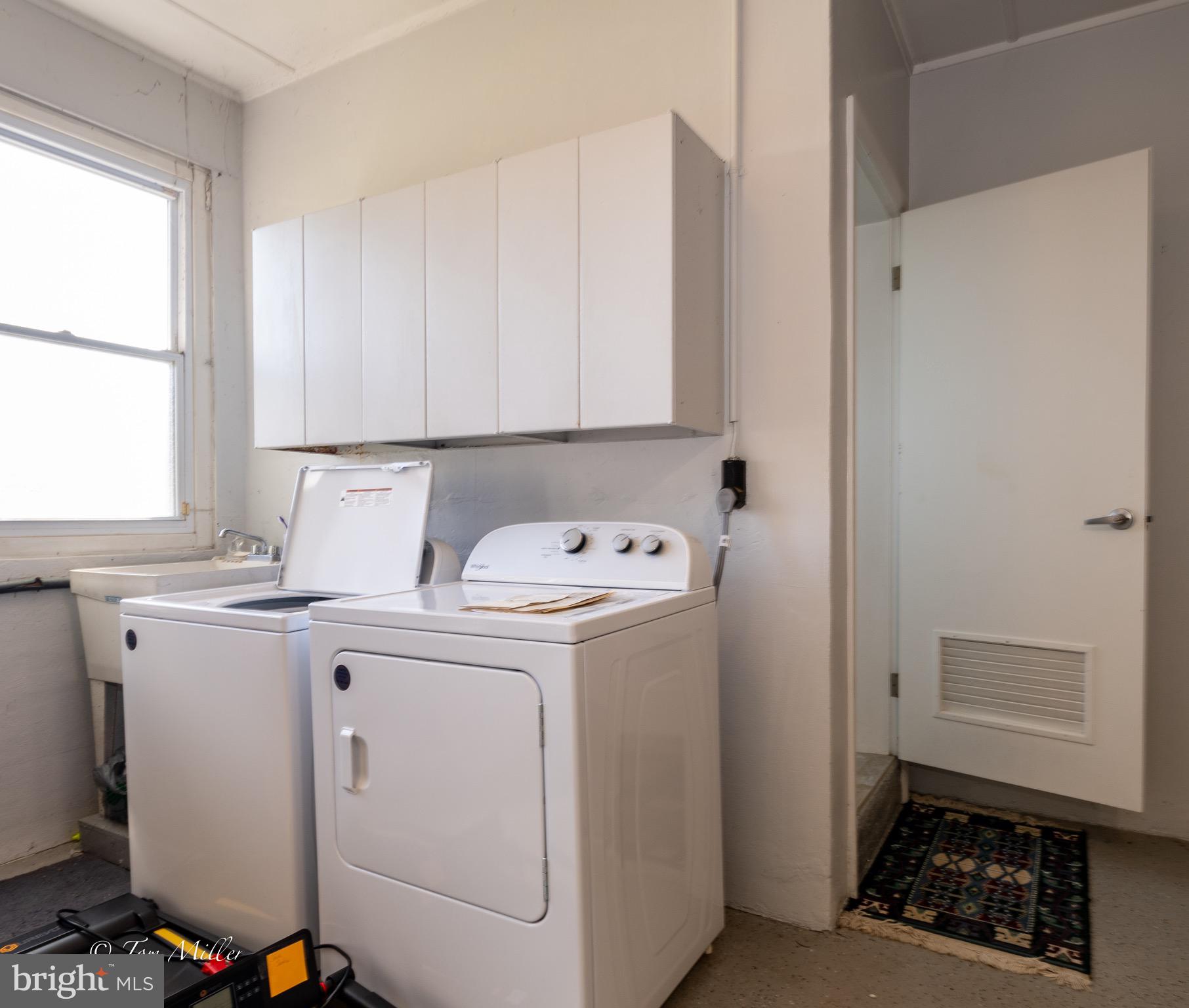 POT SPRING - Residential