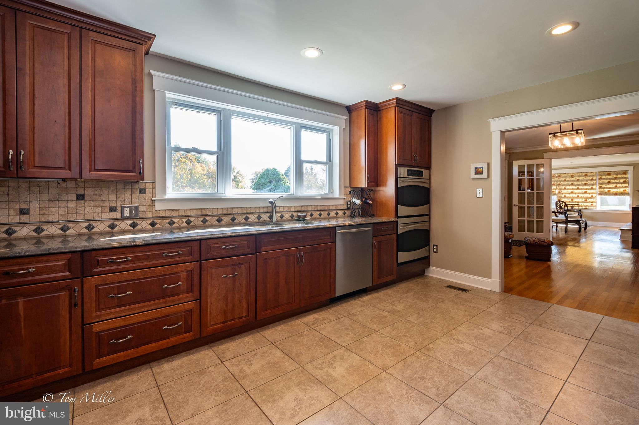 POT SPRING - Residential