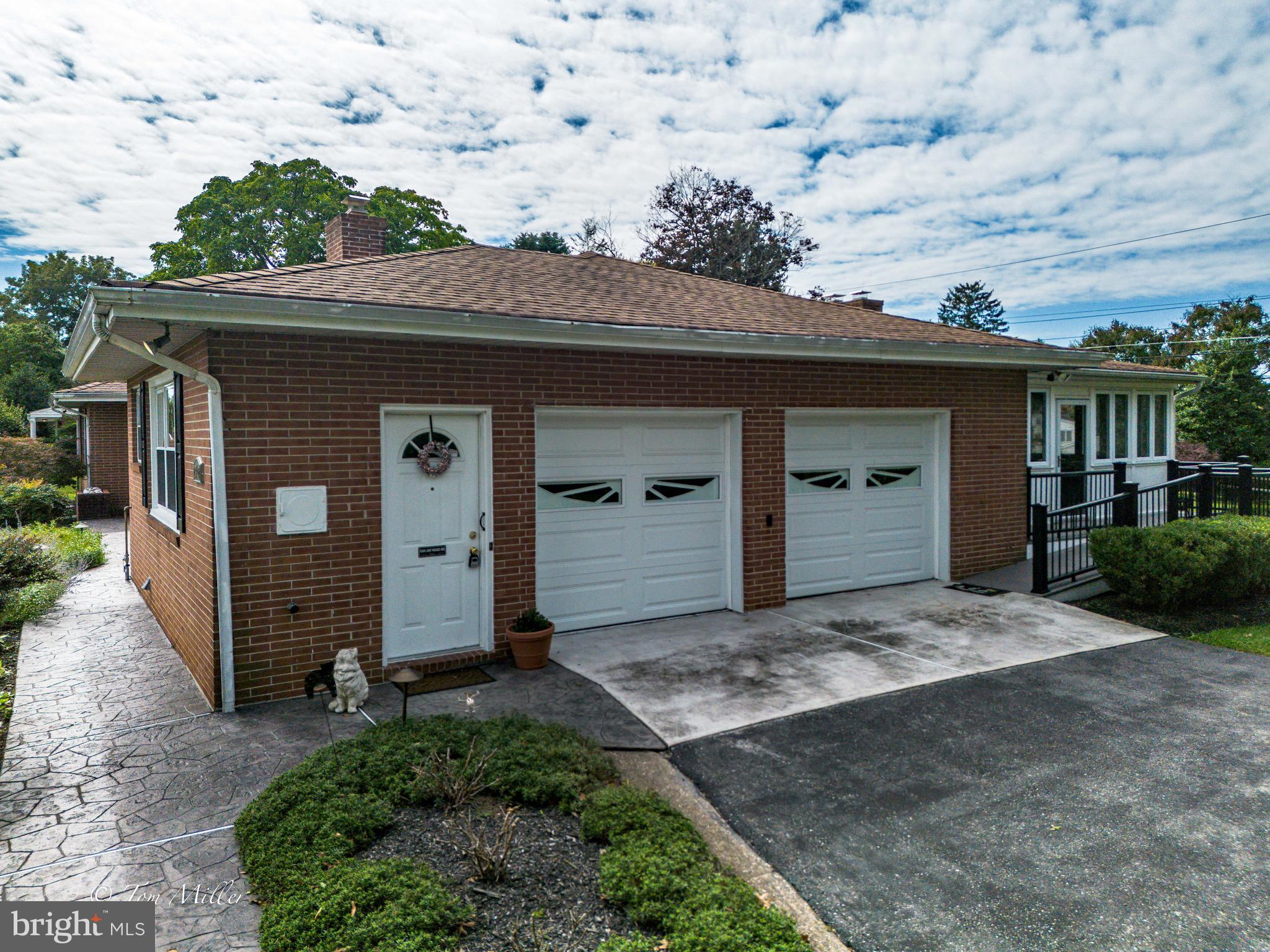 POT SPRING - Residential