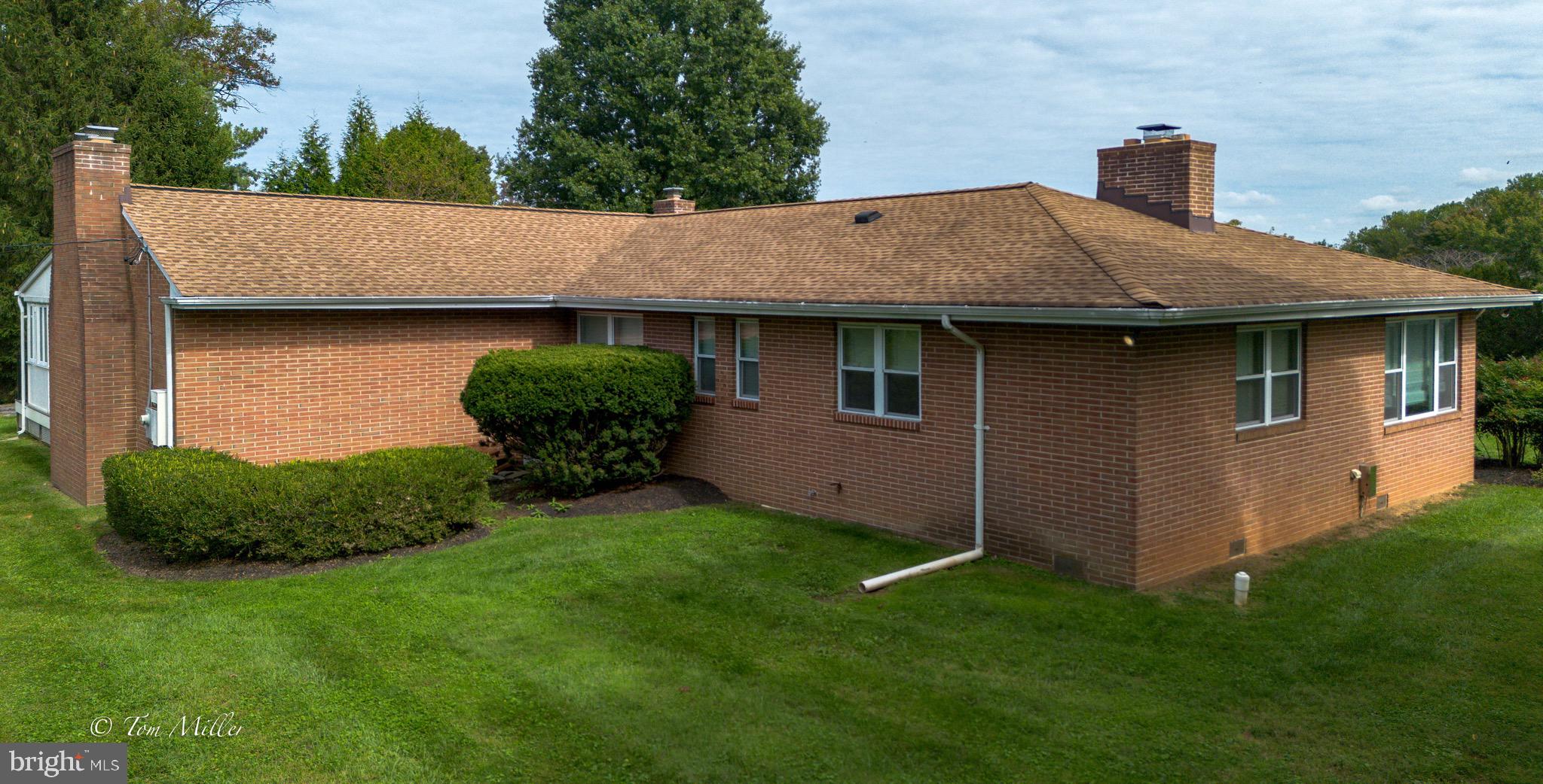 POT SPRING - Residential