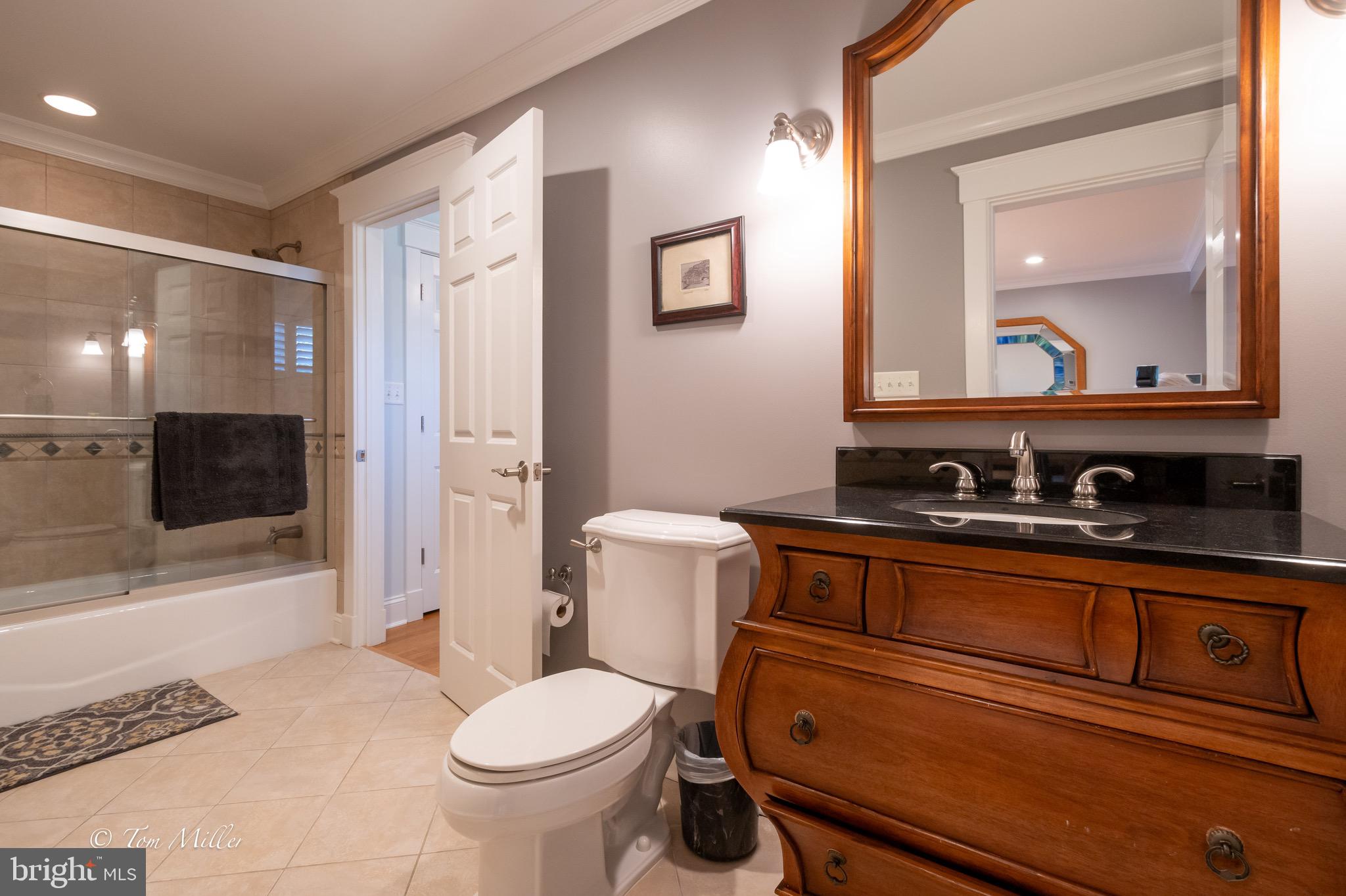 POT SPRING - Residential