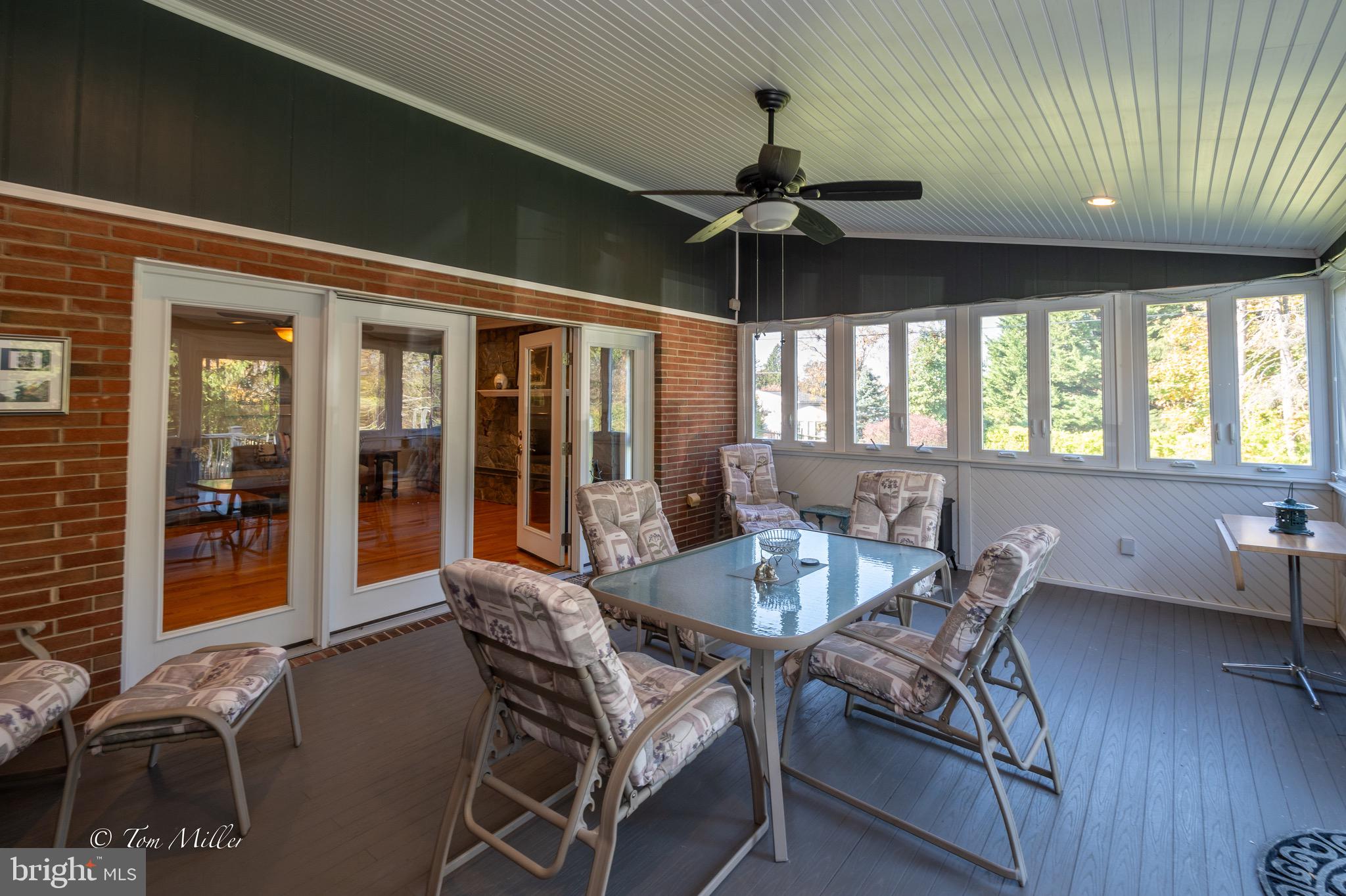 POT SPRING - Residential