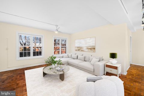 Photo of 1663 Fitzgerald Lane, ALEXANDRIA, VA 22302 (MLS # VAAX2053860)