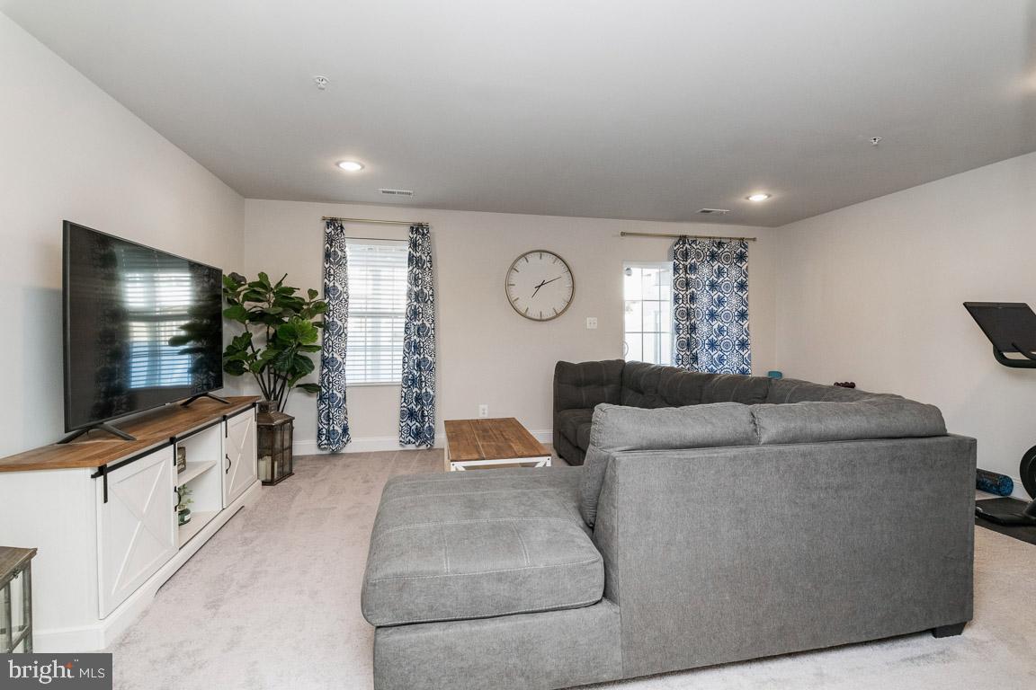 BEECH CREEK - Residential