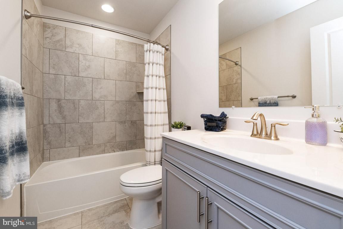 BEECH CREEK - Residential