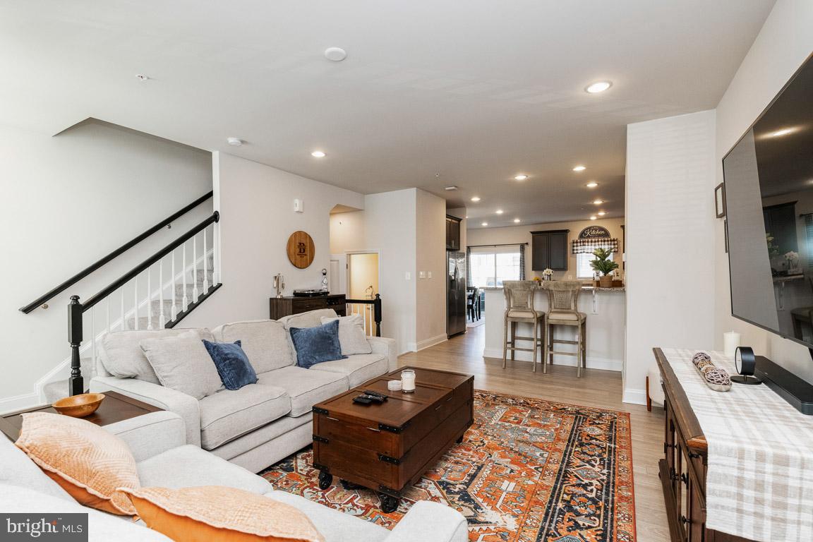 BEECH CREEK - Residential