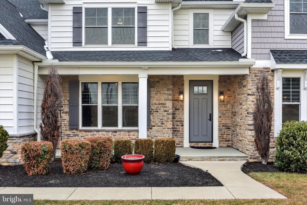 Photo of 7186 Sterling Road, HARRISBURG, PA 17112 (MLS # PADA2052098)