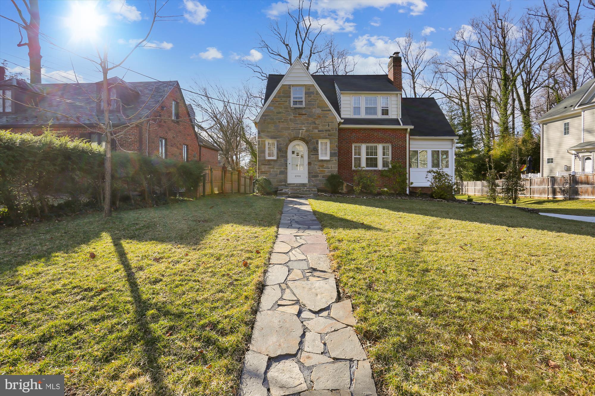 SONOMA - Residential Lease