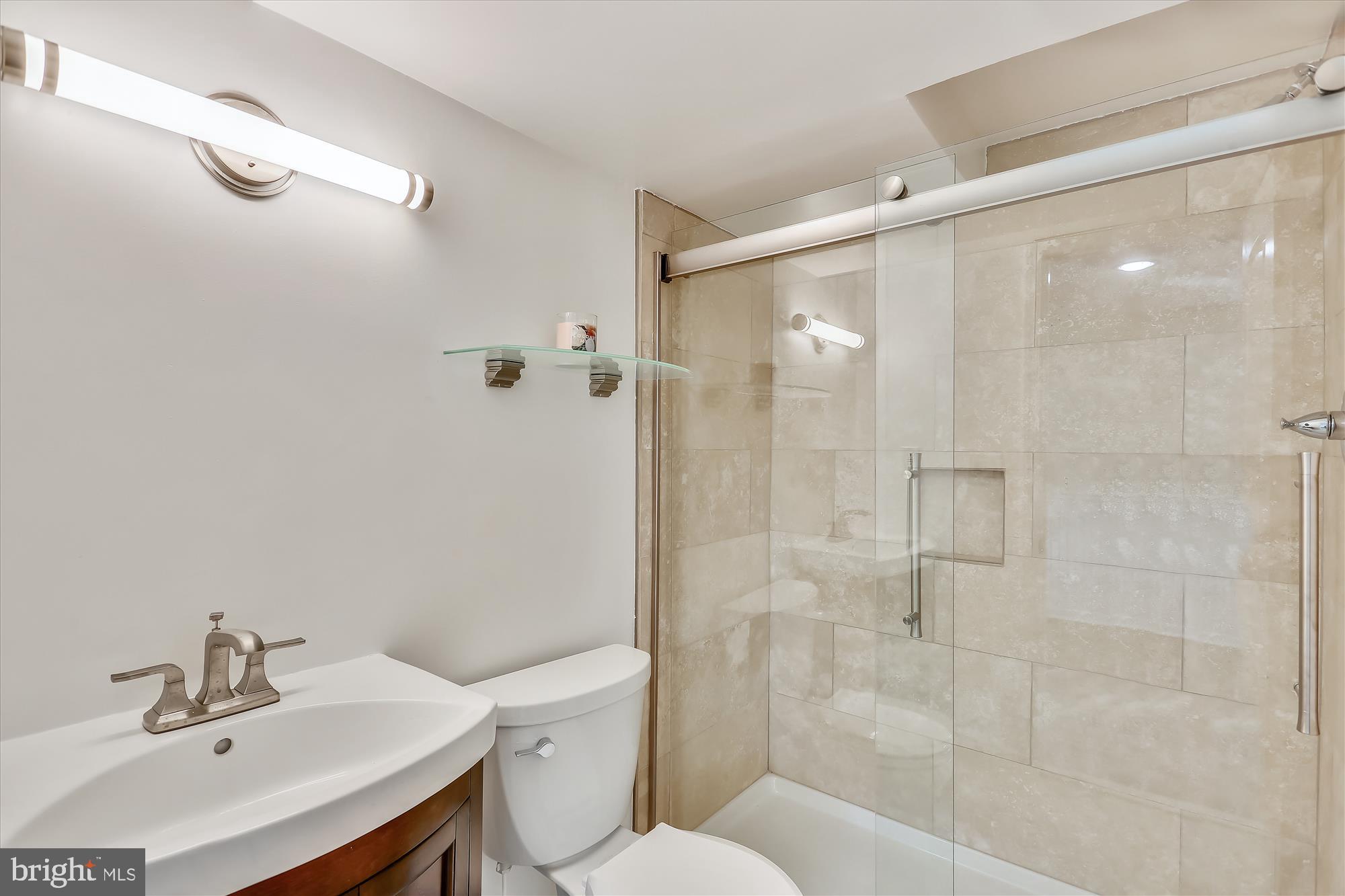 SONOMA - Residential Lease