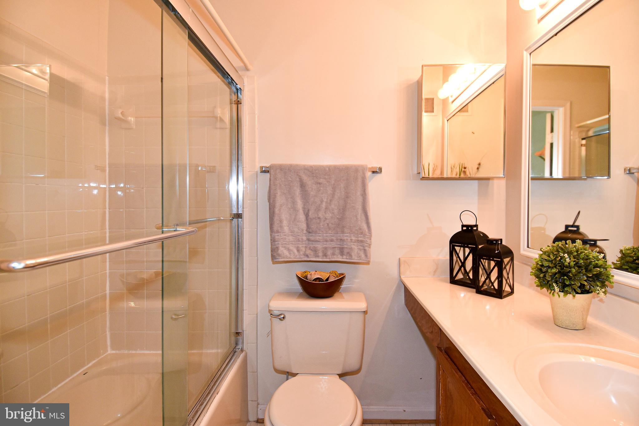 MONTCLAIR - Residential