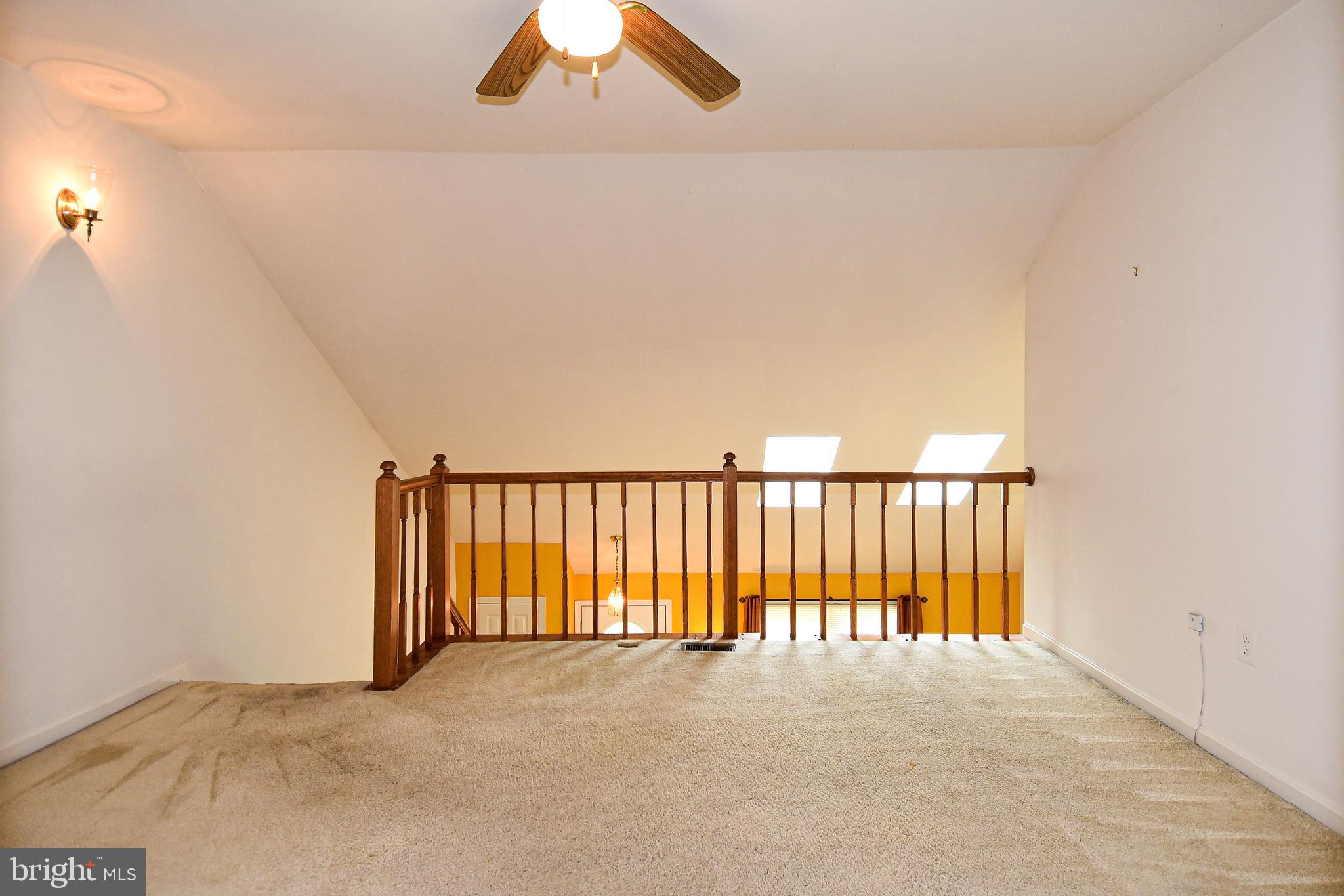 MONTCLAIR - Residential