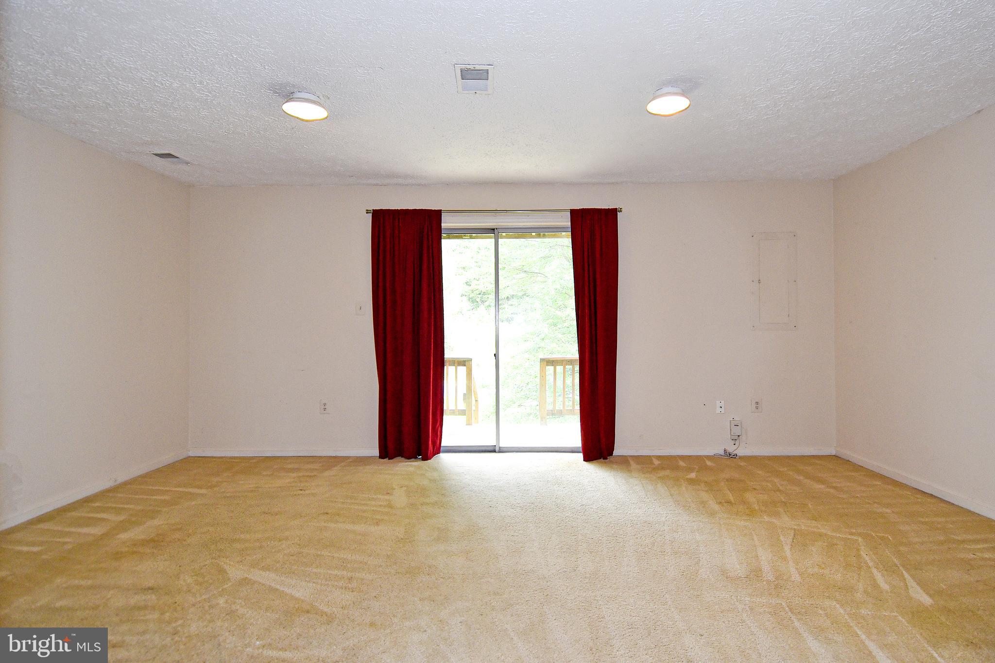 MONTCLAIR - Residential