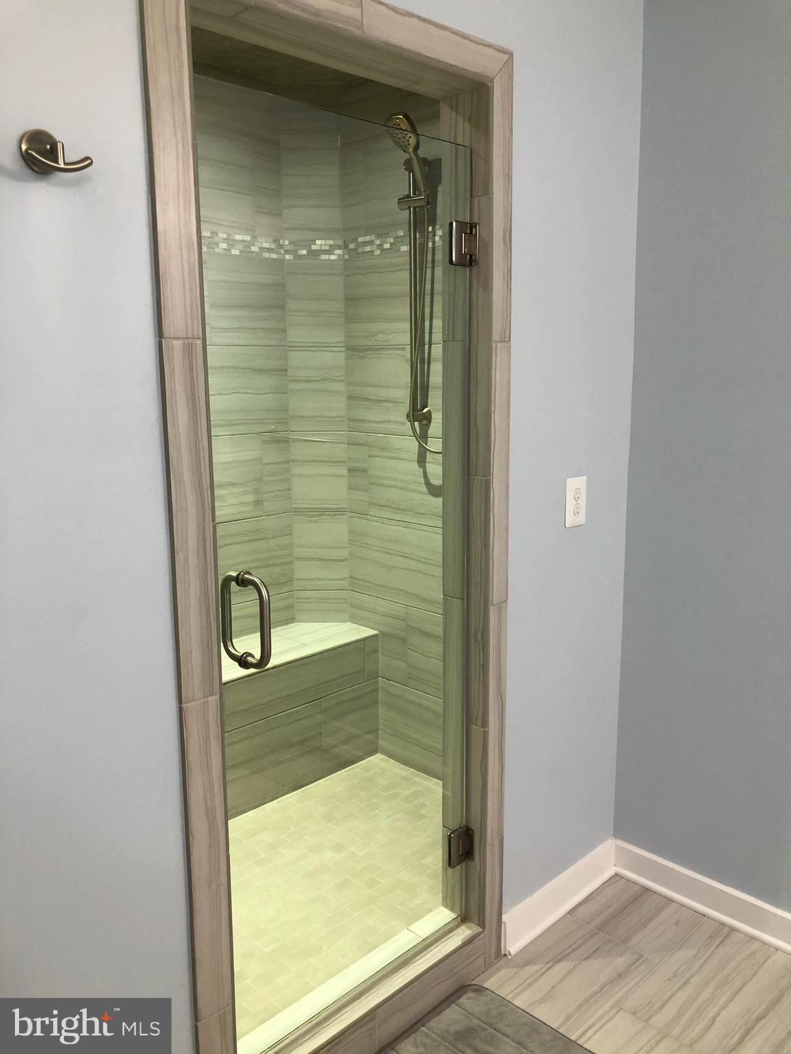 ROSE HILL - Residential Lease