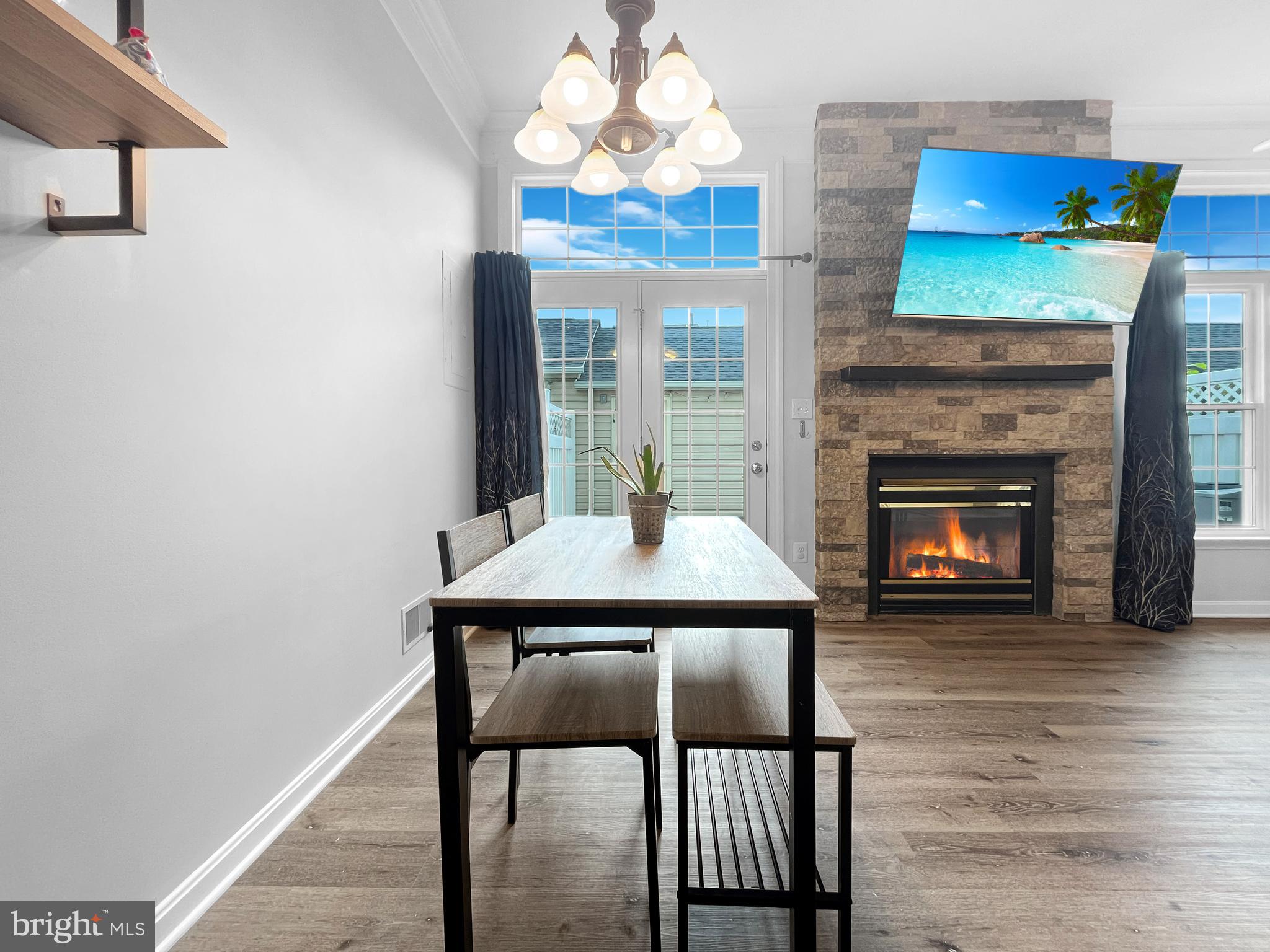 SOUTH RIDING - Residential