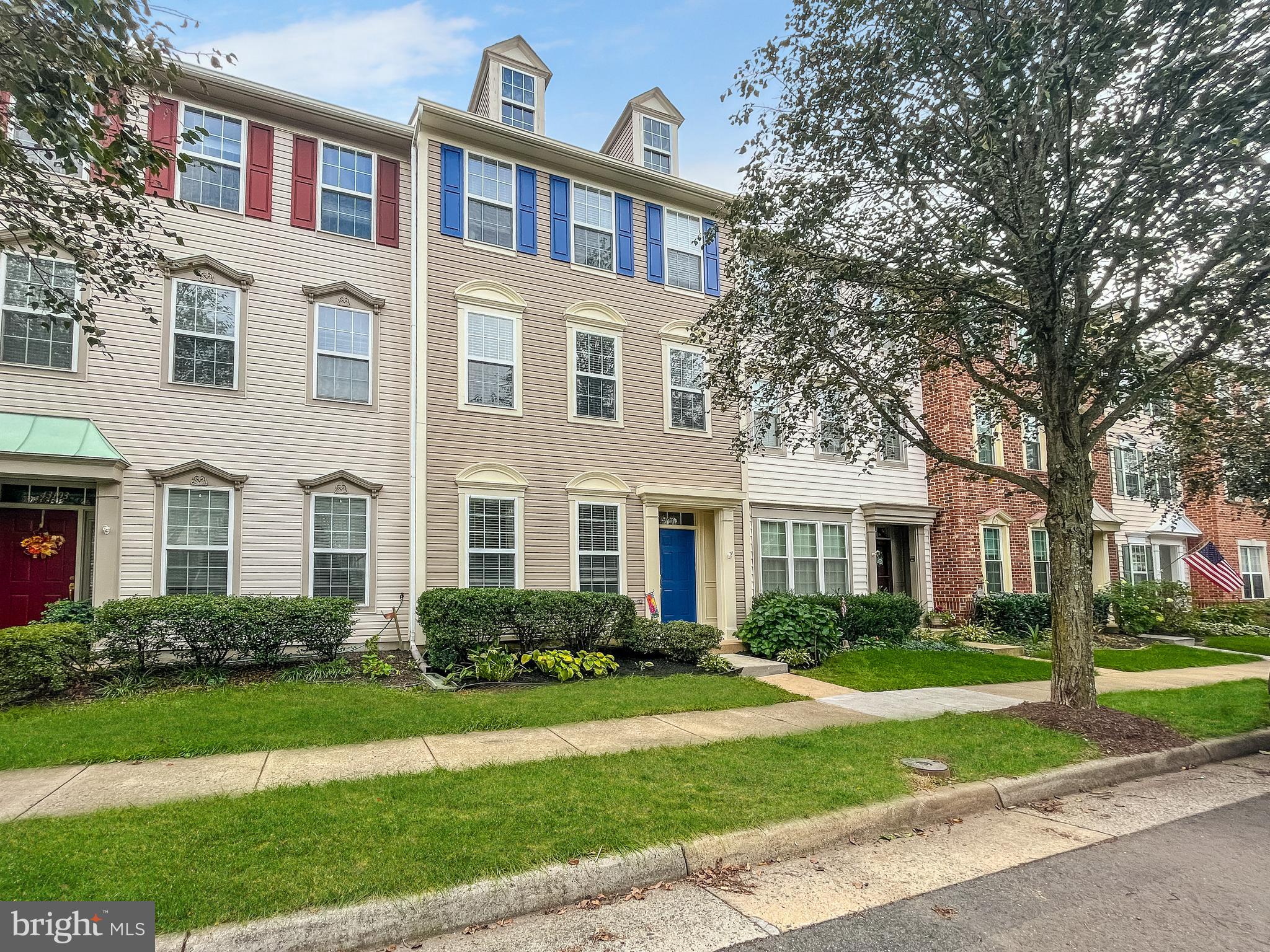 SOUTH RIDING - Residential