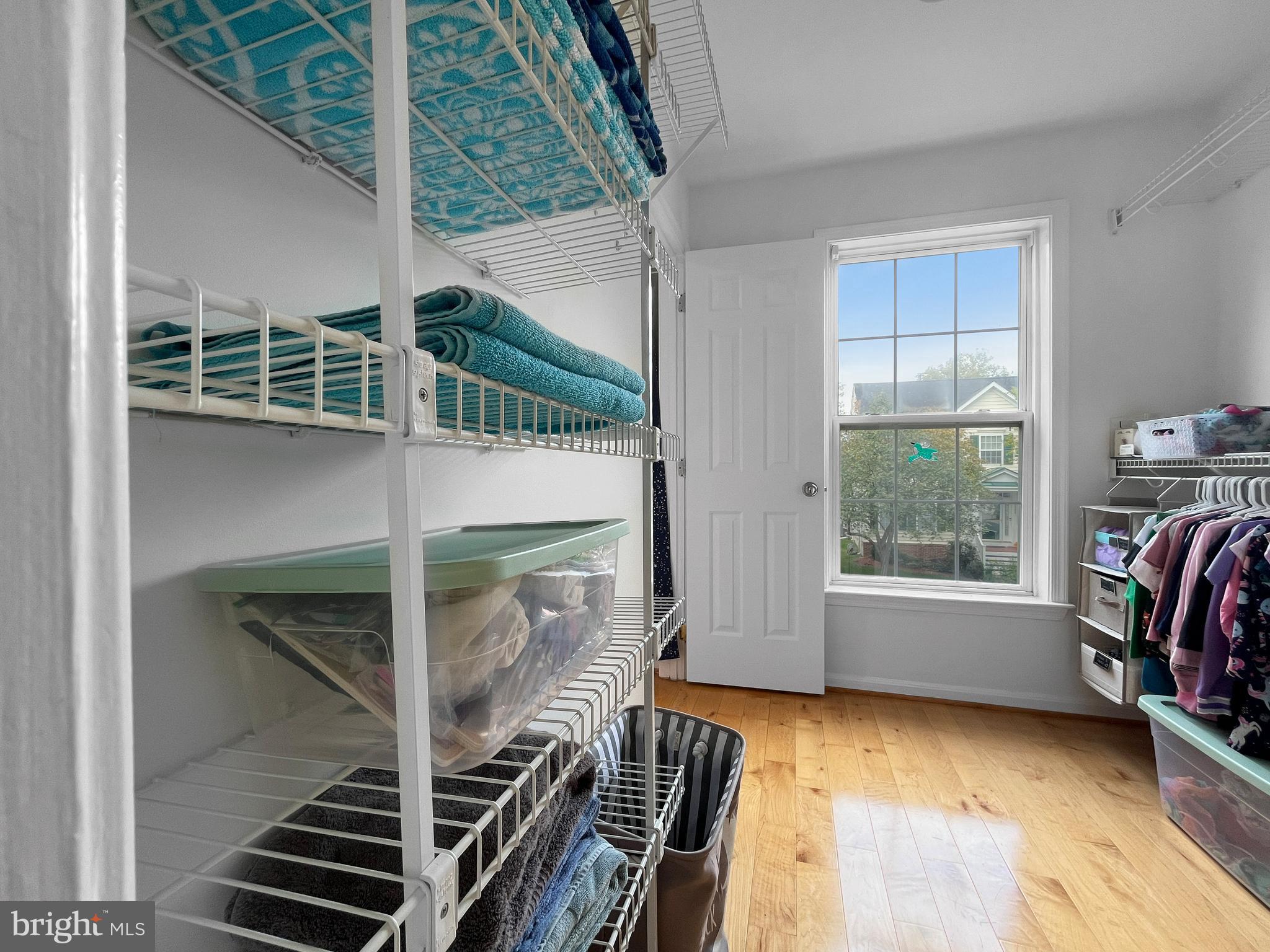 SOUTH RIDING - Residential