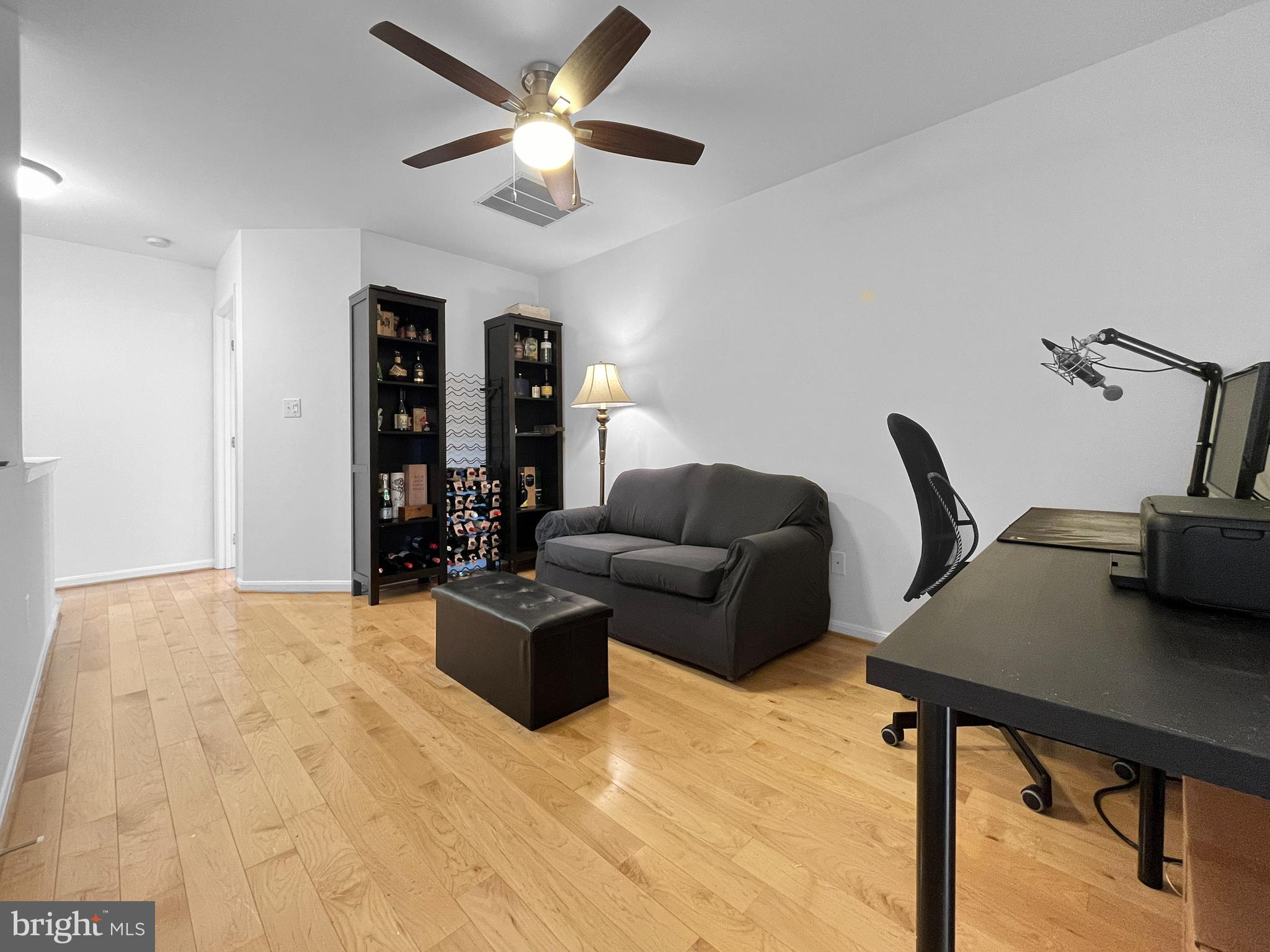 SOUTH RIDING - Residential