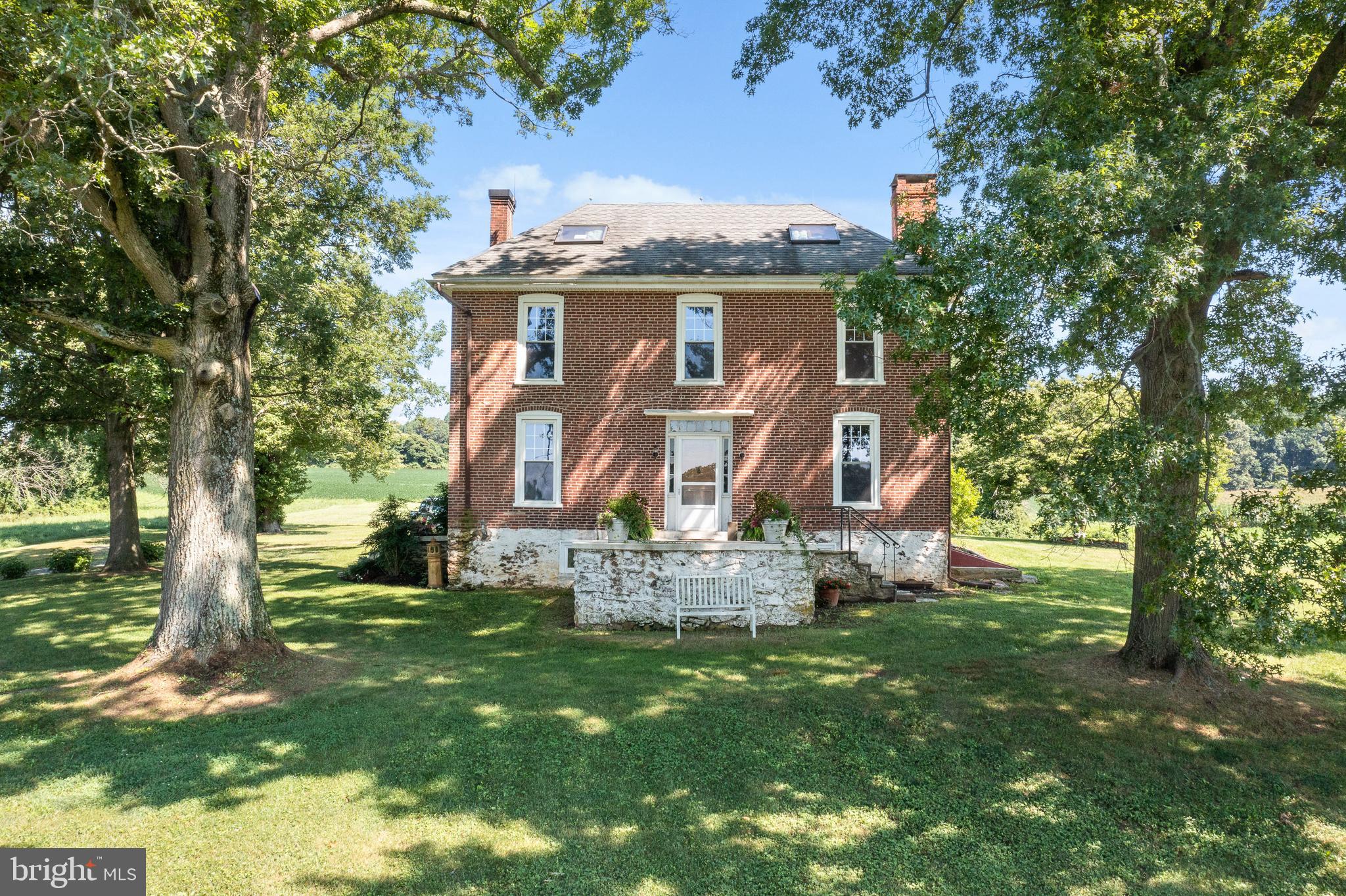 CHESHIRE HUNT - Residential
