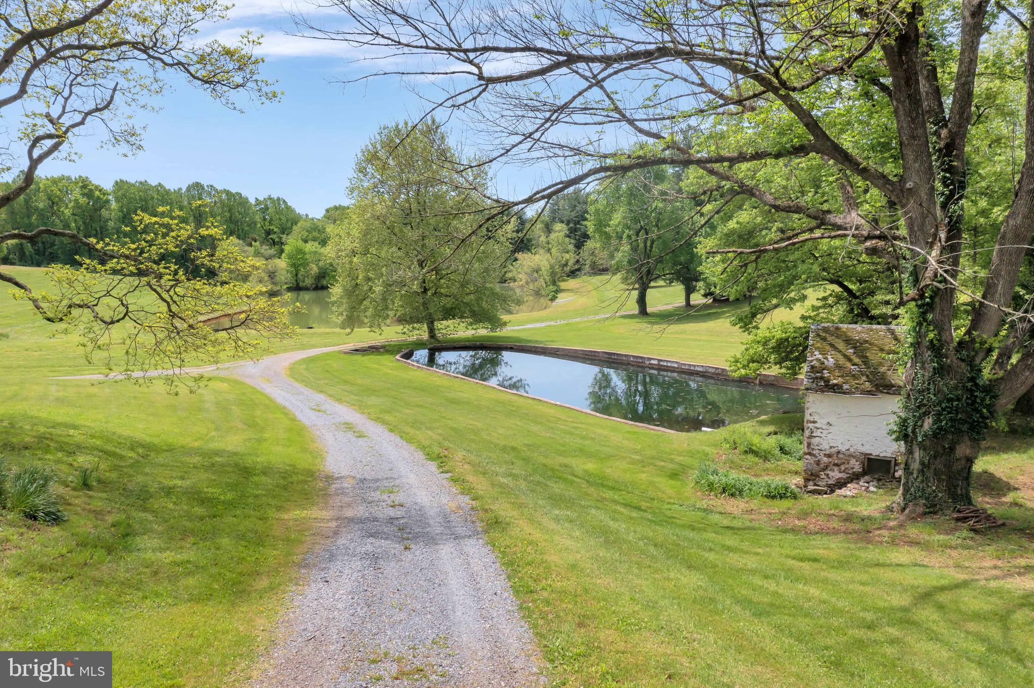 CHESHIRE HUNT - Residential