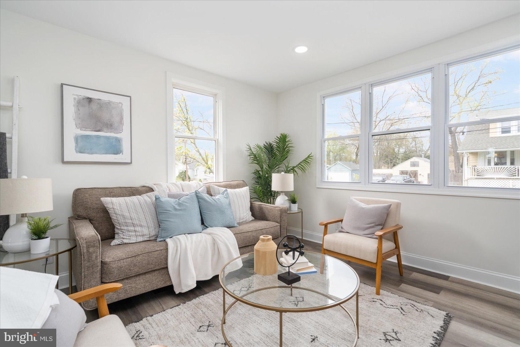 GRINDON LITTLE FARMS - Residential