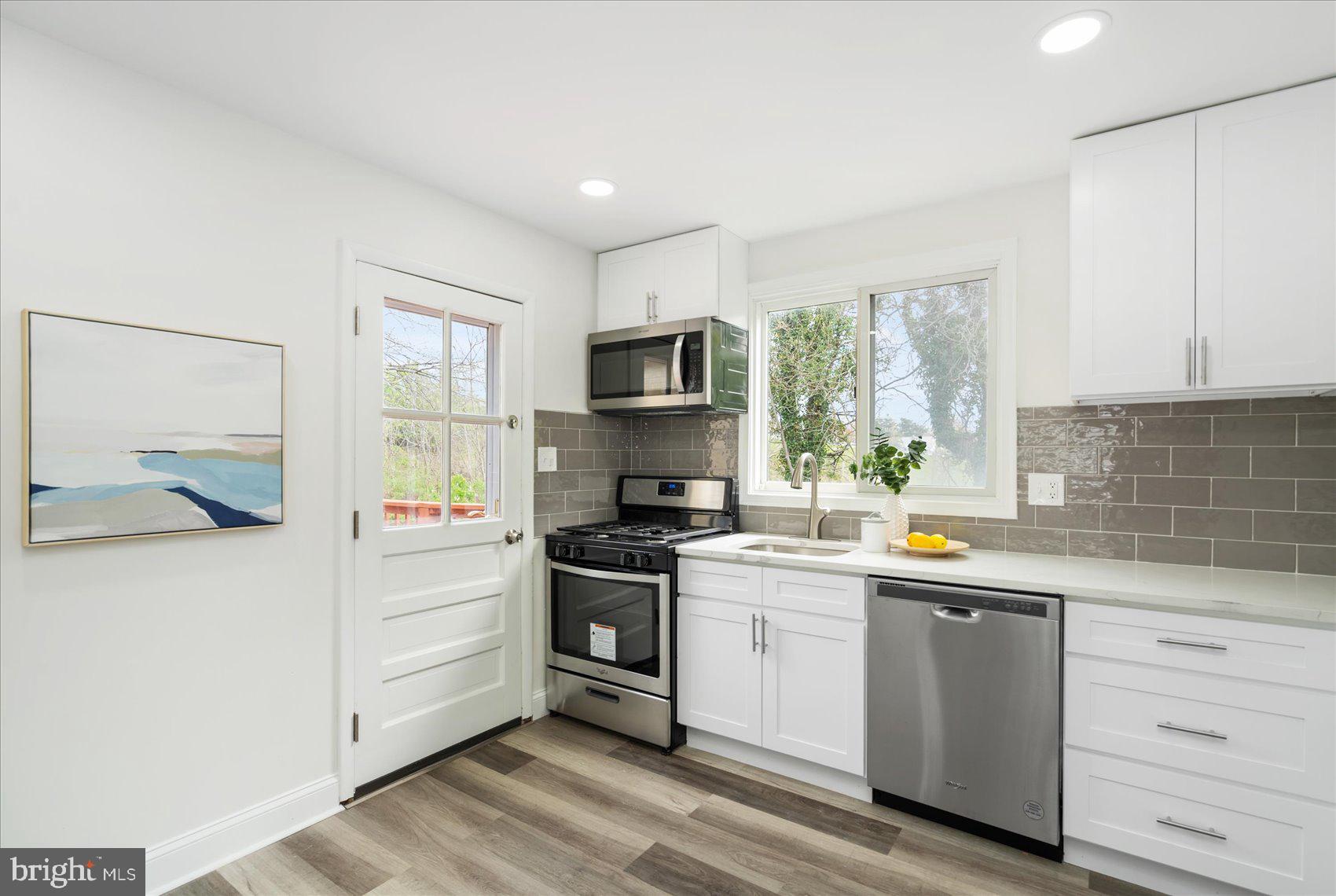 GRINDON LITTLE FARMS - Residential