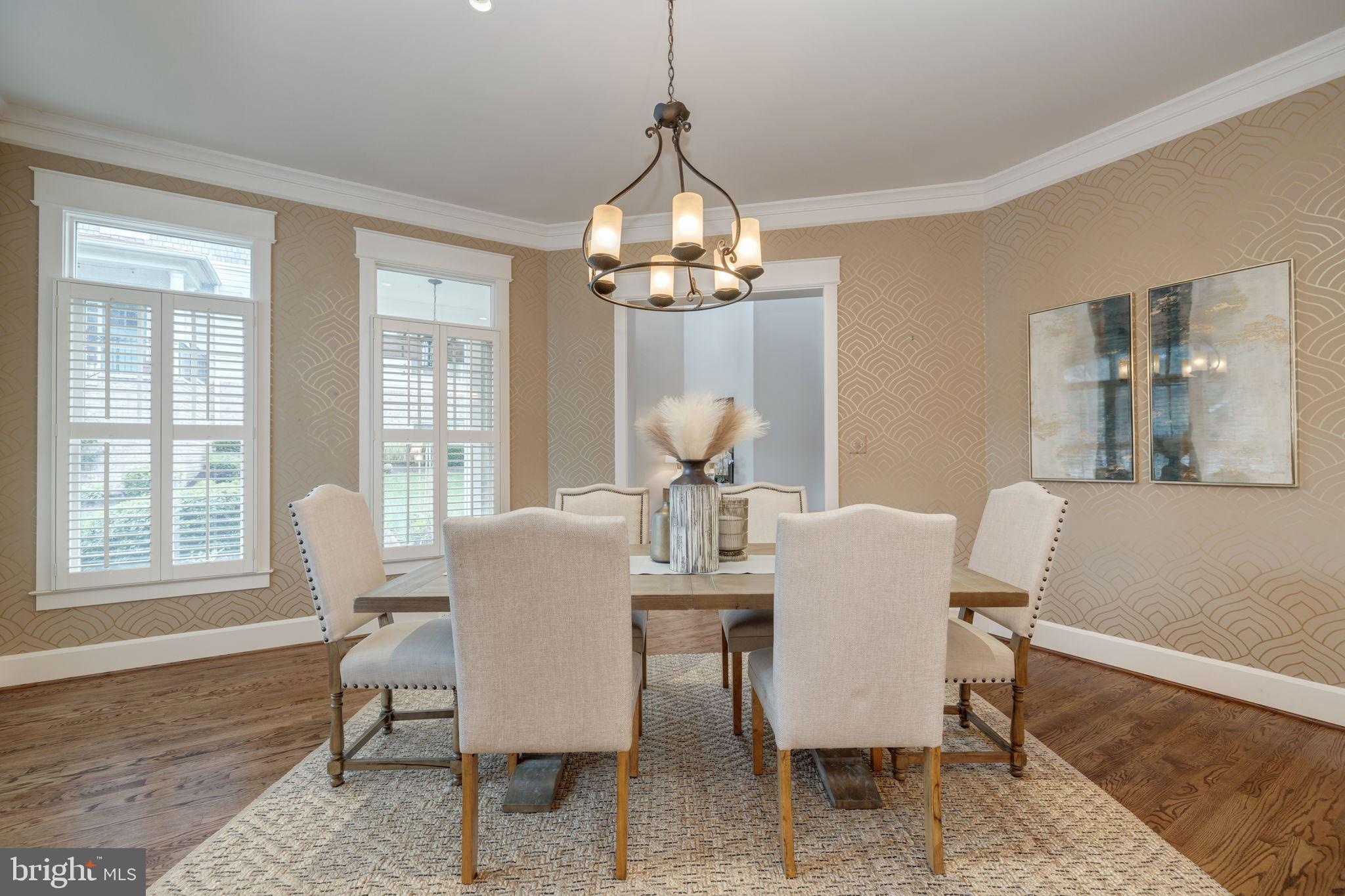 MAYWOOD - Residential