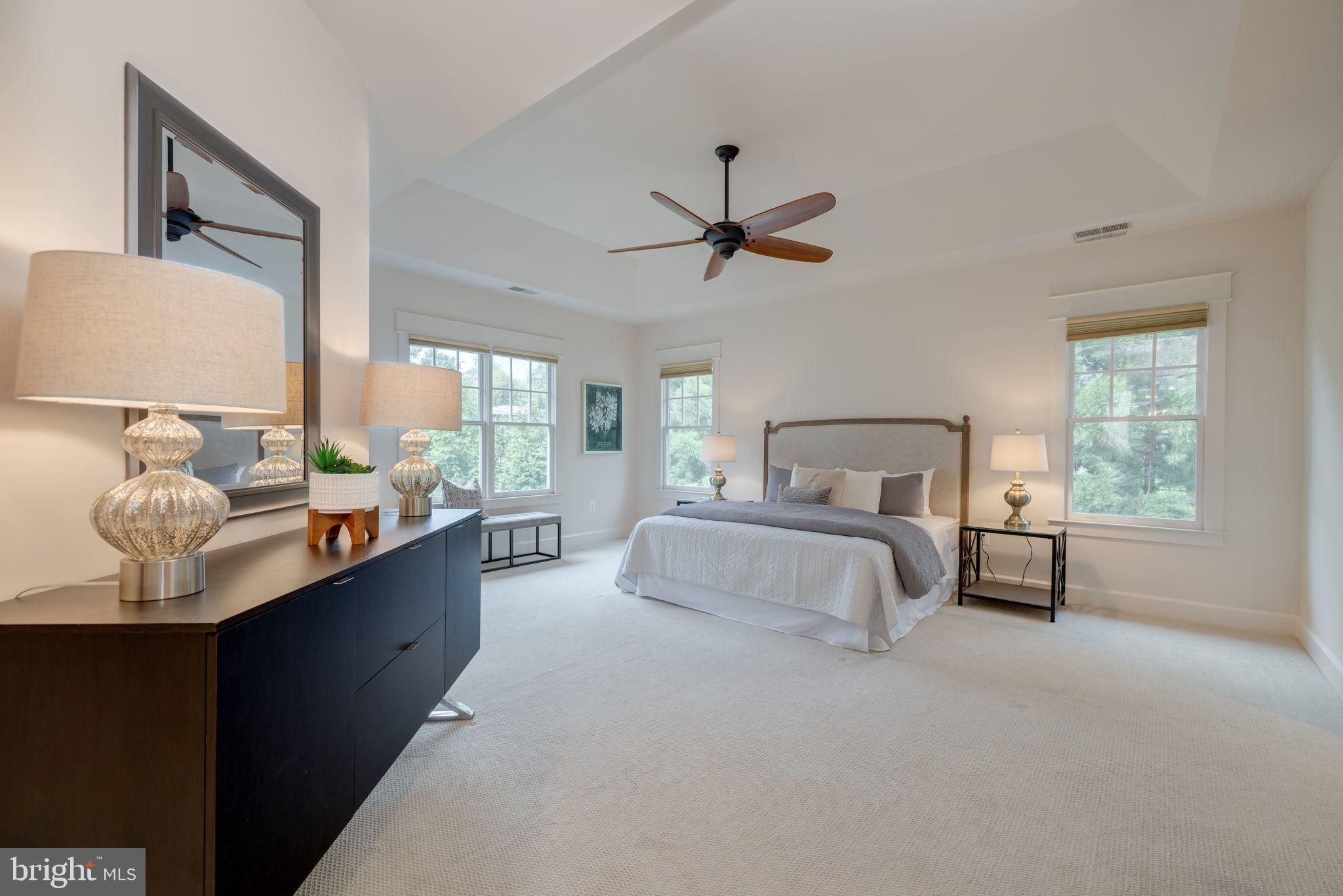 MAYWOOD - Residential