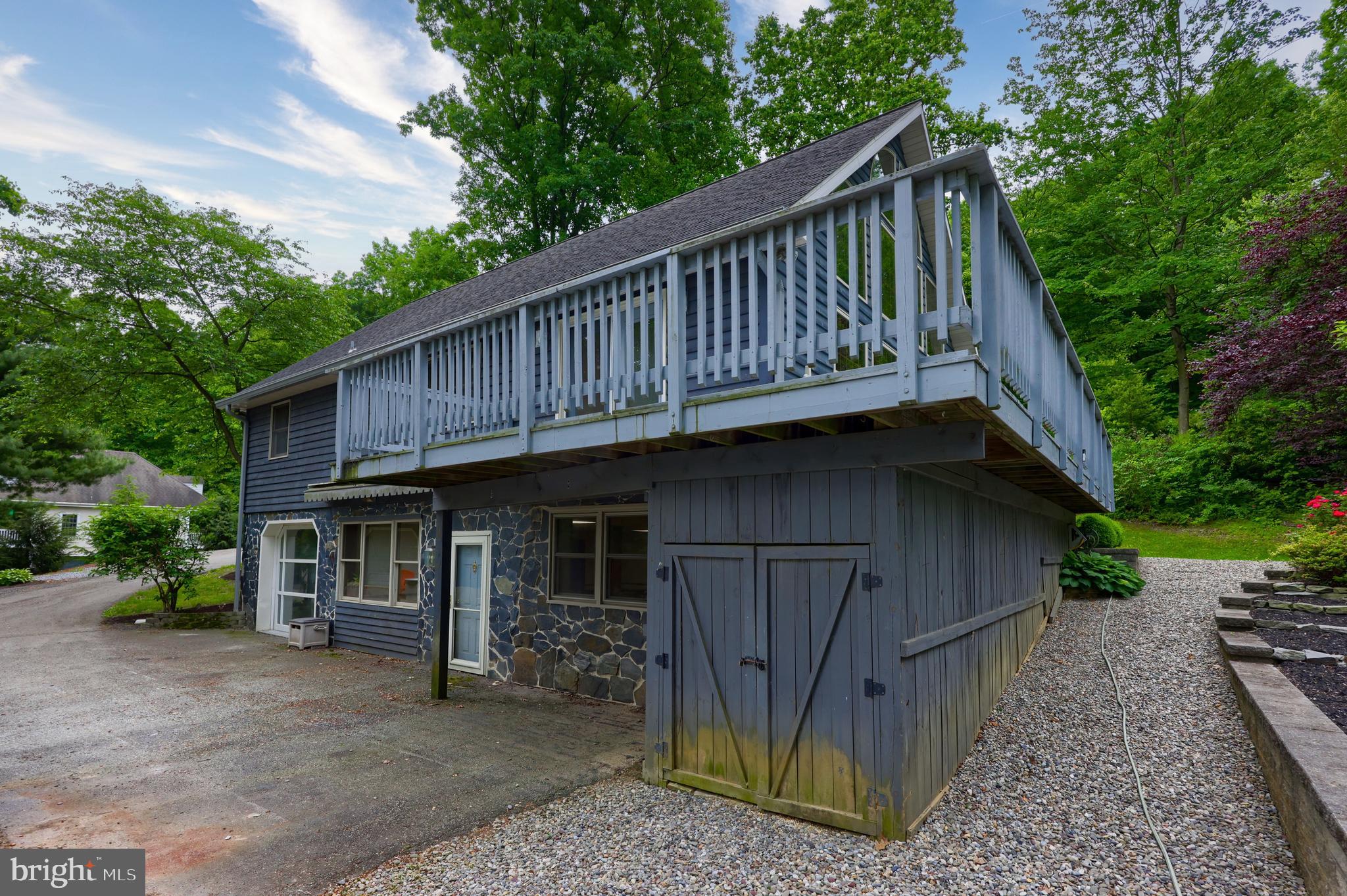 LAKEWOOD ESTATES - Residential