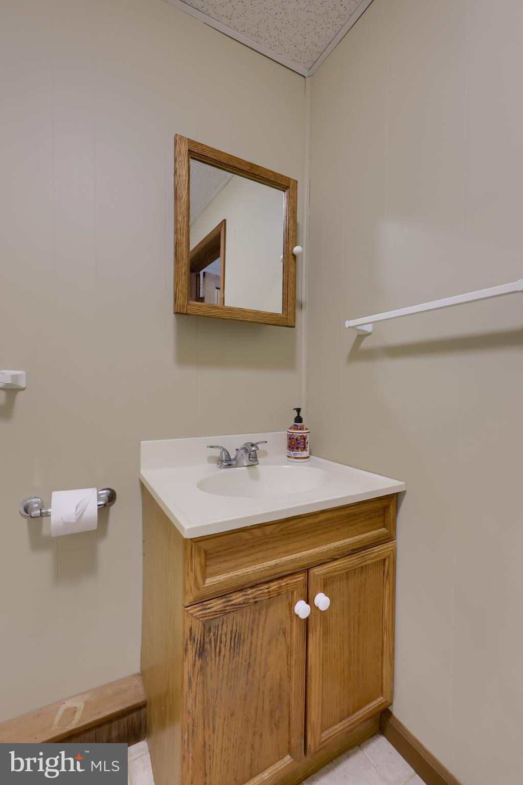 LAKEWOOD ESTATES - Residential