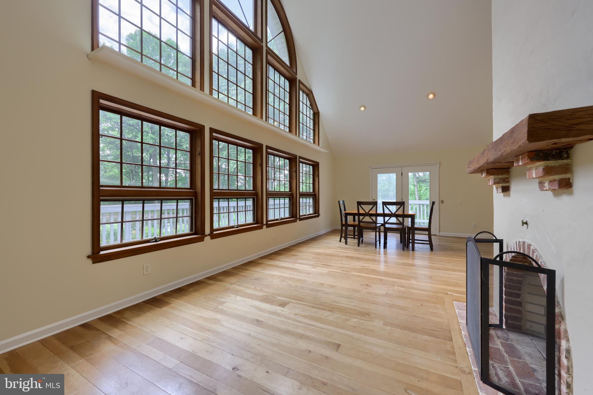 LAKEWOOD ESTATES - Residential