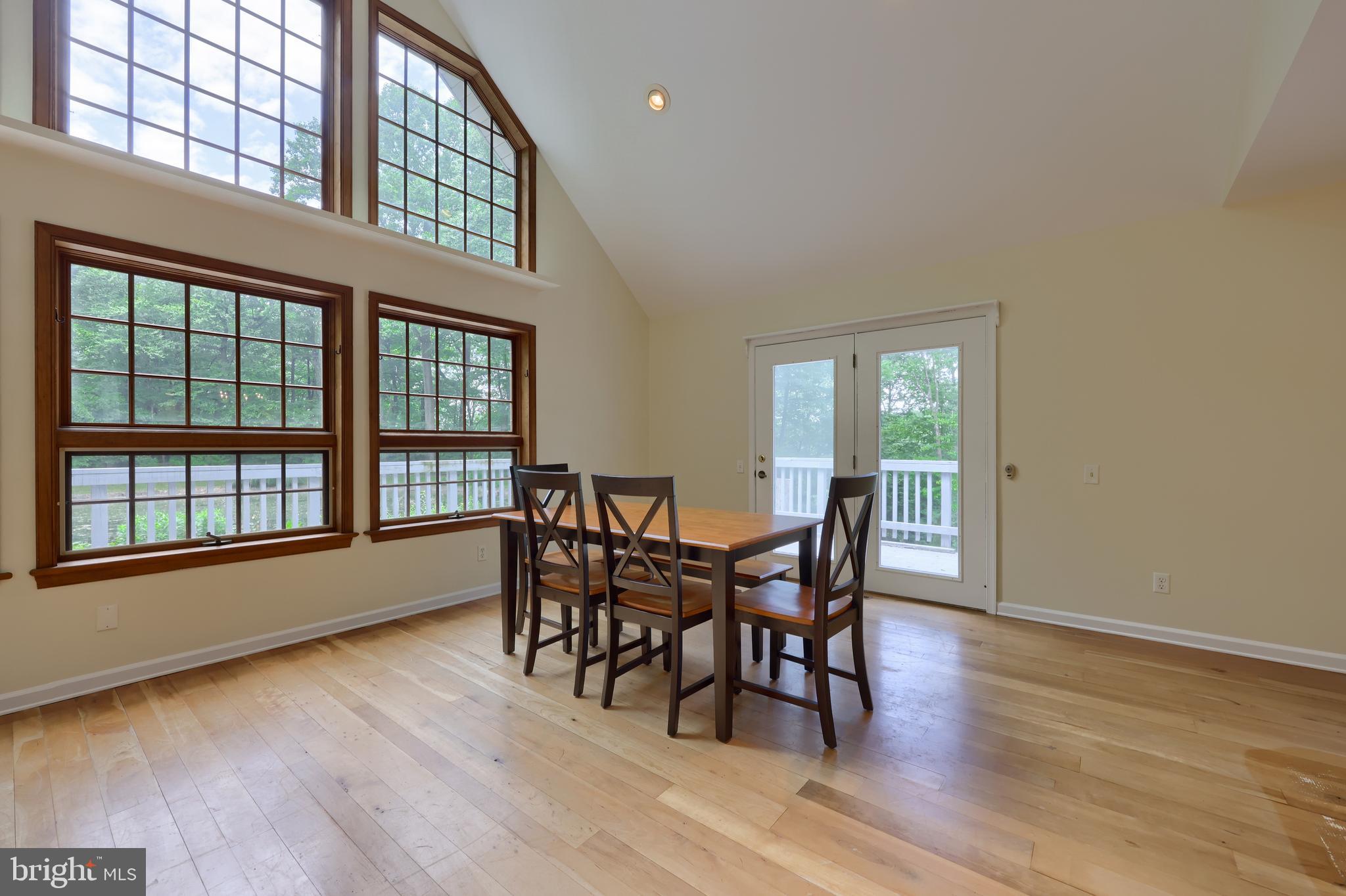 LAKEWOOD ESTATES - Residential