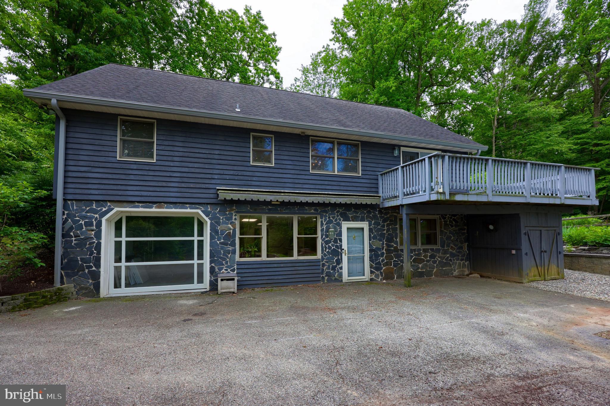 LAKEWOOD ESTATES - Residential