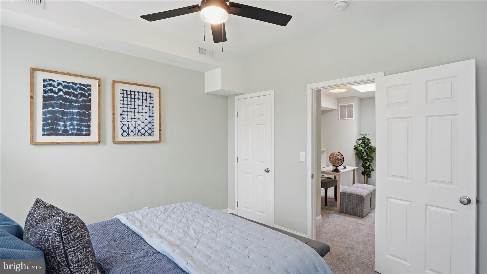 ELWOOD PARK - Residential