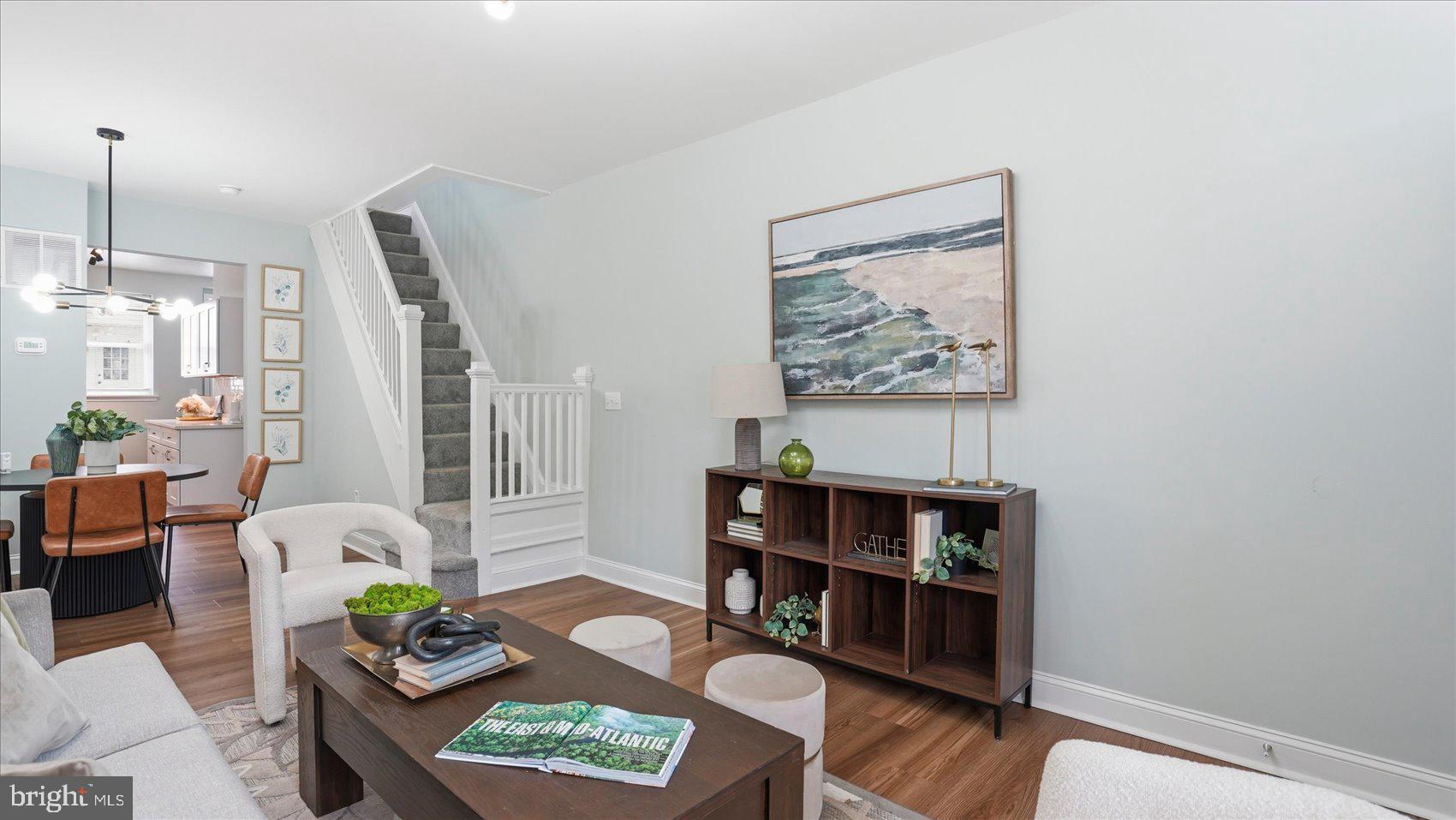 ELWOOD PARK - Residential