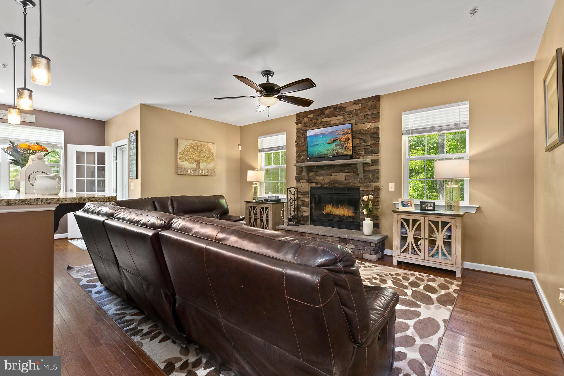 HOLLYBROOK FARM SUB - Residential