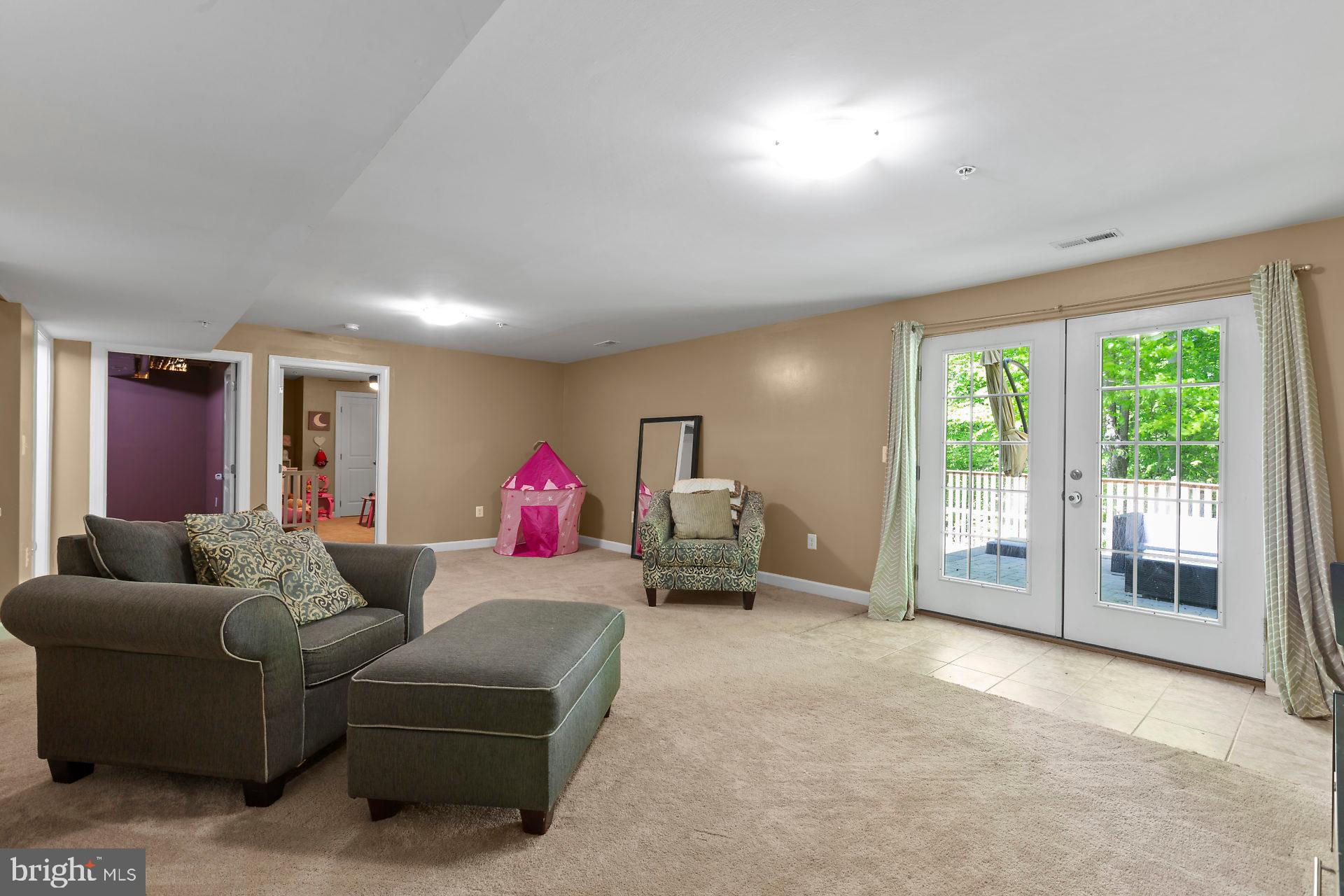 HOLLYBROOK FARM SUB - Residential