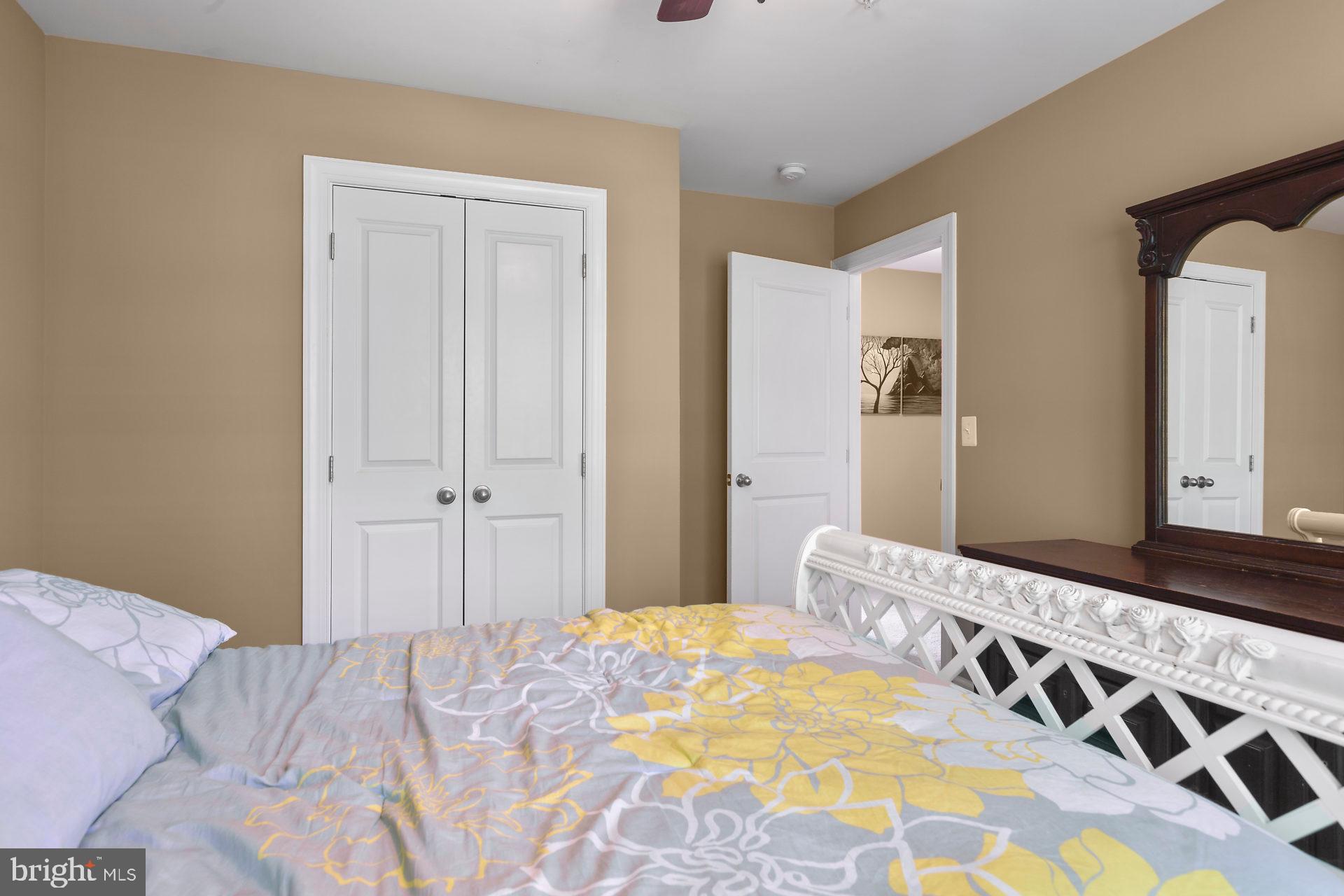 HOLLYBROOK FARM SUB - Residential