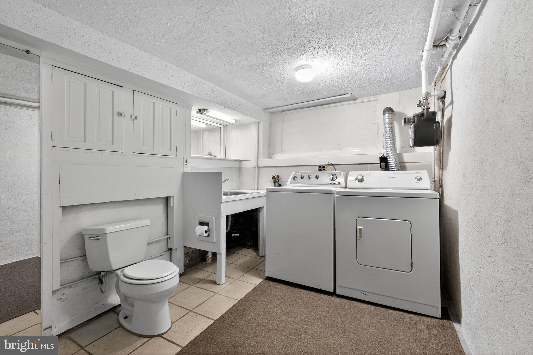 MAYFAIR - Residential